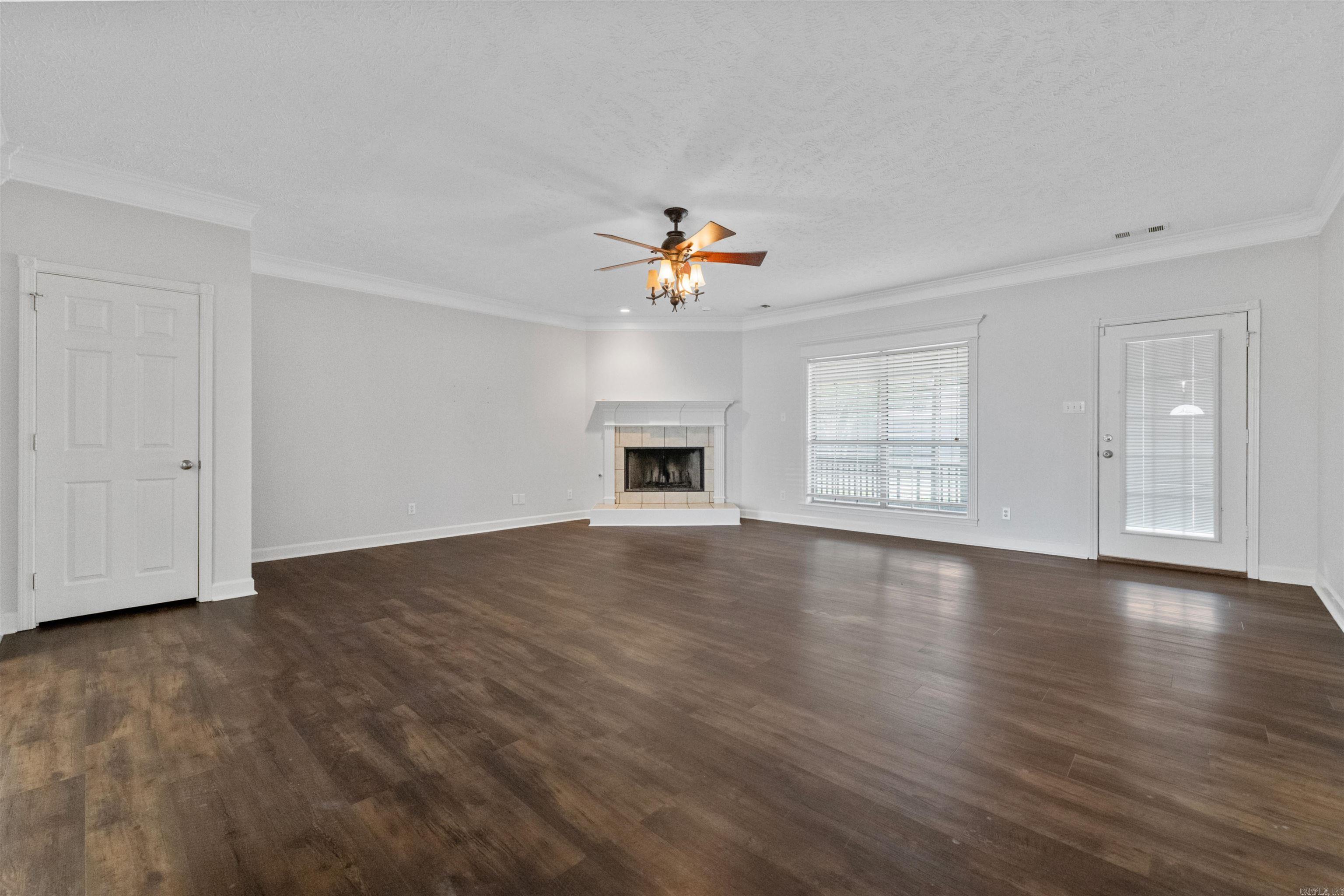 TURTLE CREEK - Residential