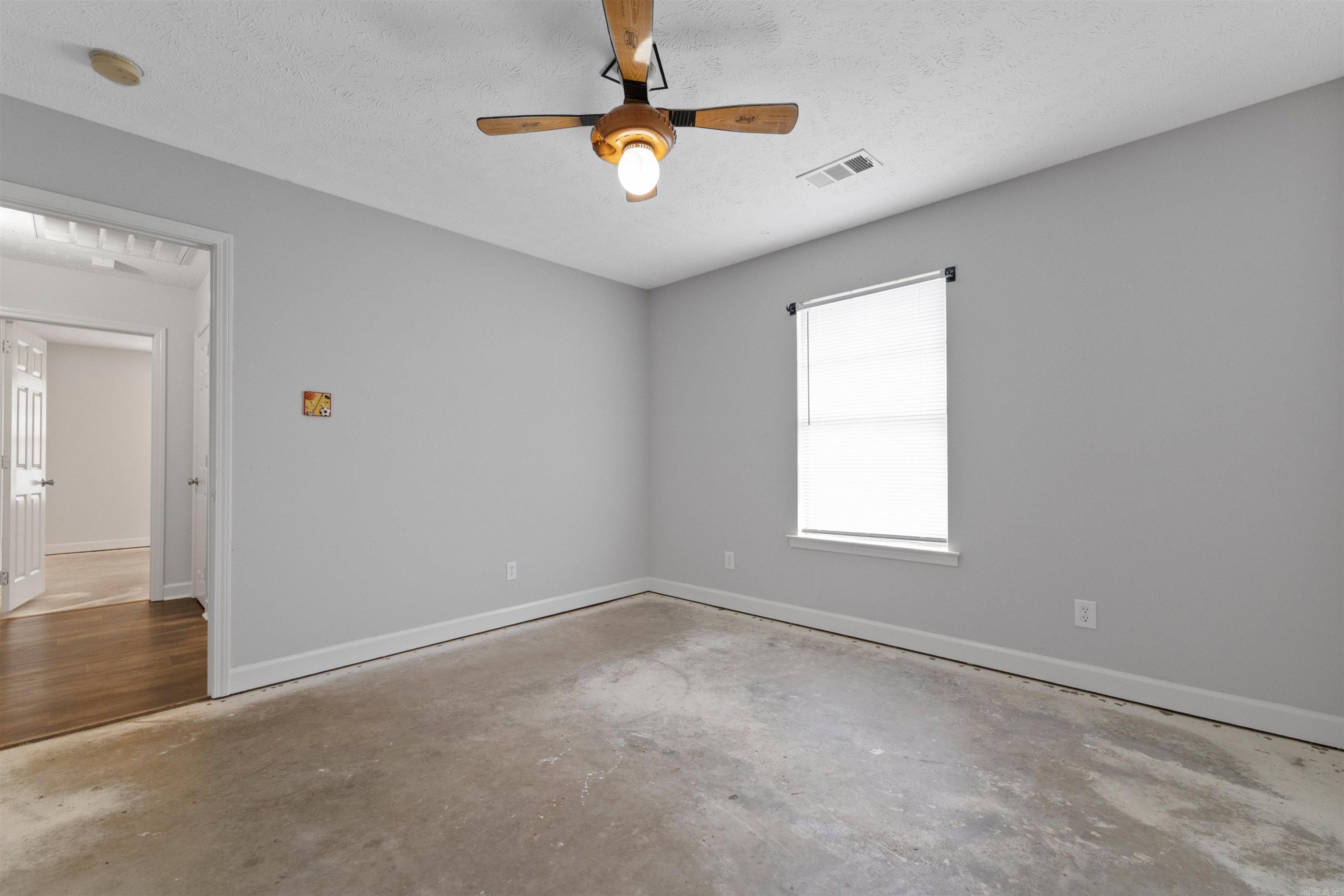 TURTLE CREEK - Residential