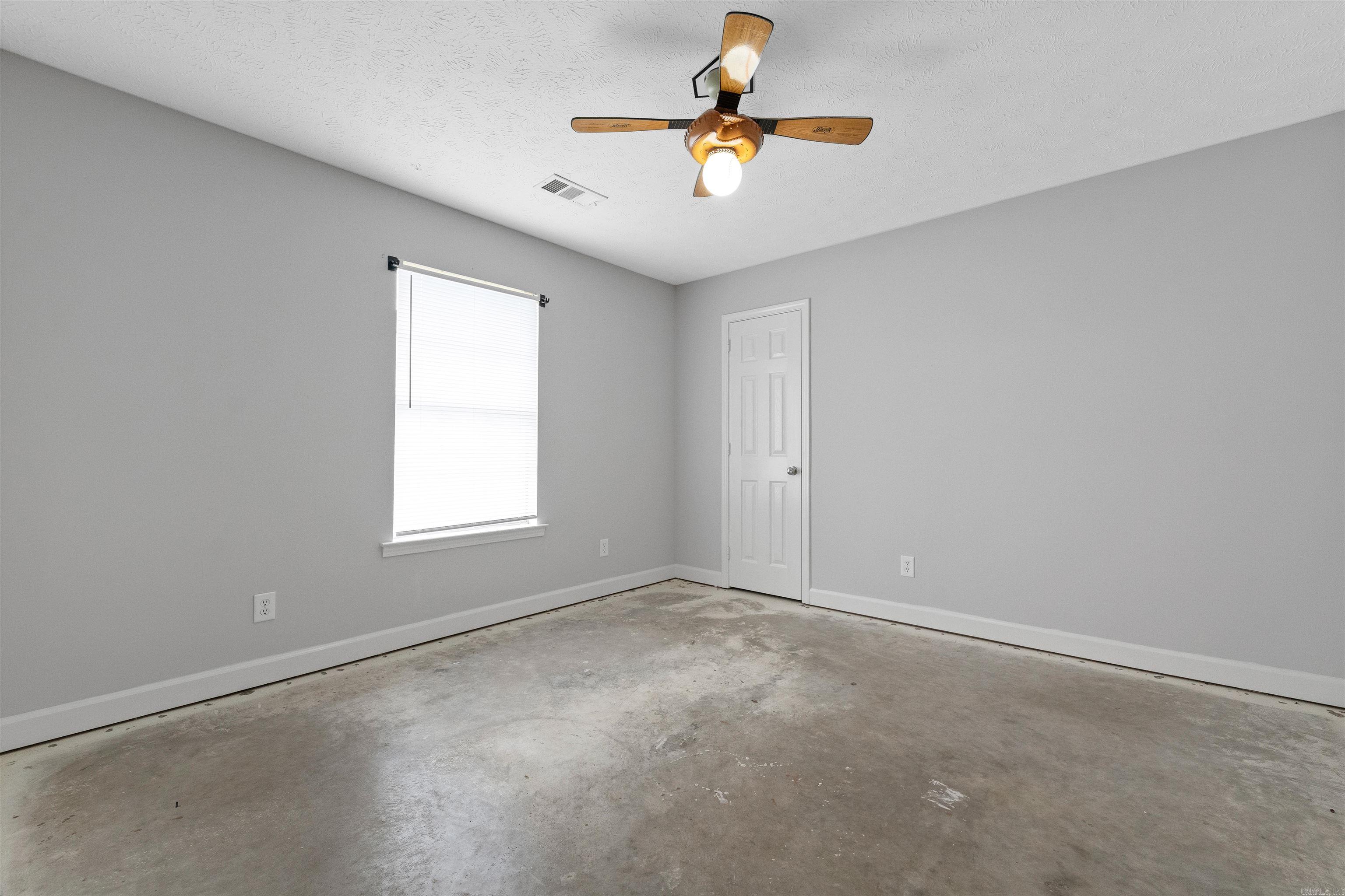 TURTLE CREEK - Residential