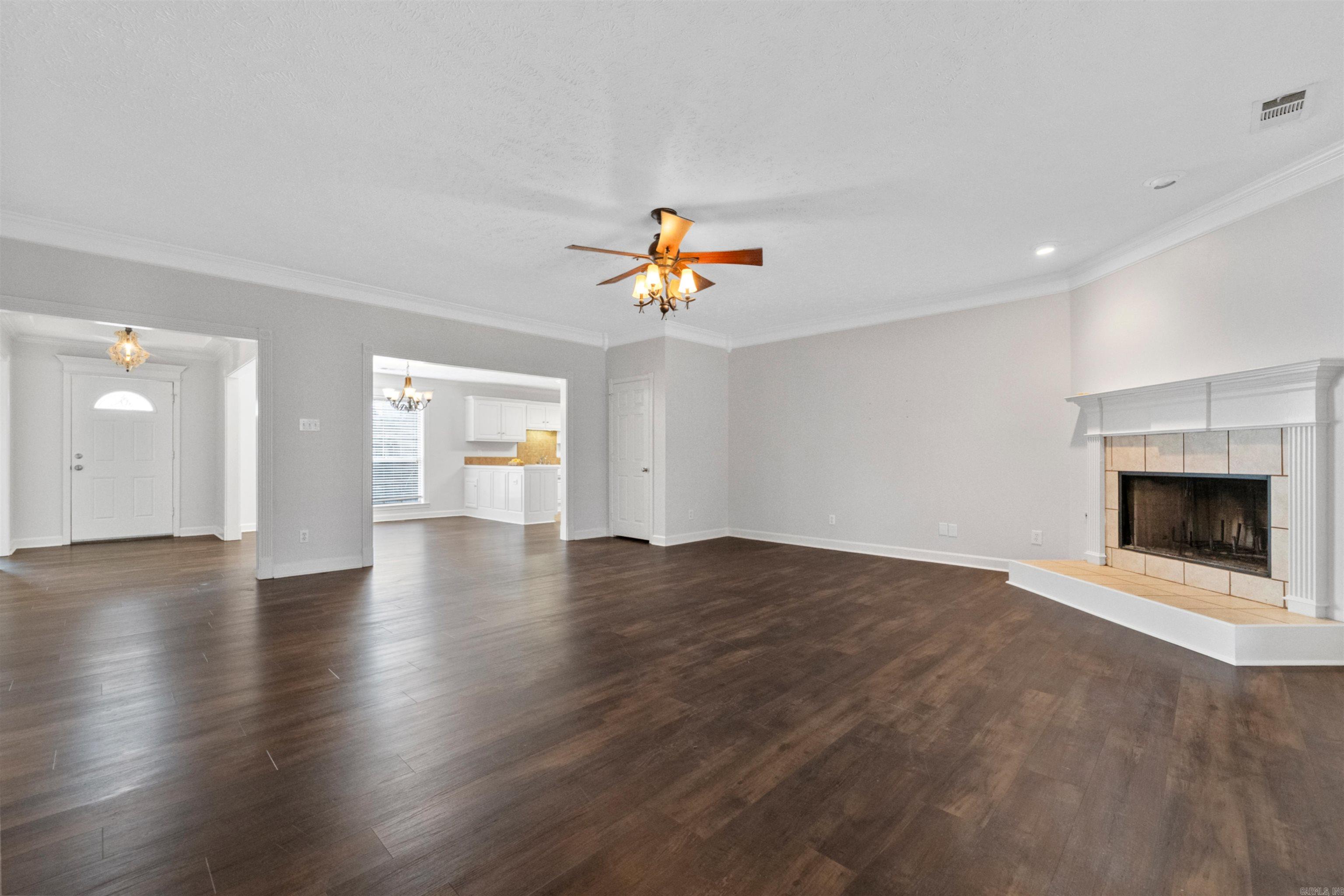 TURTLE CREEK - Residential