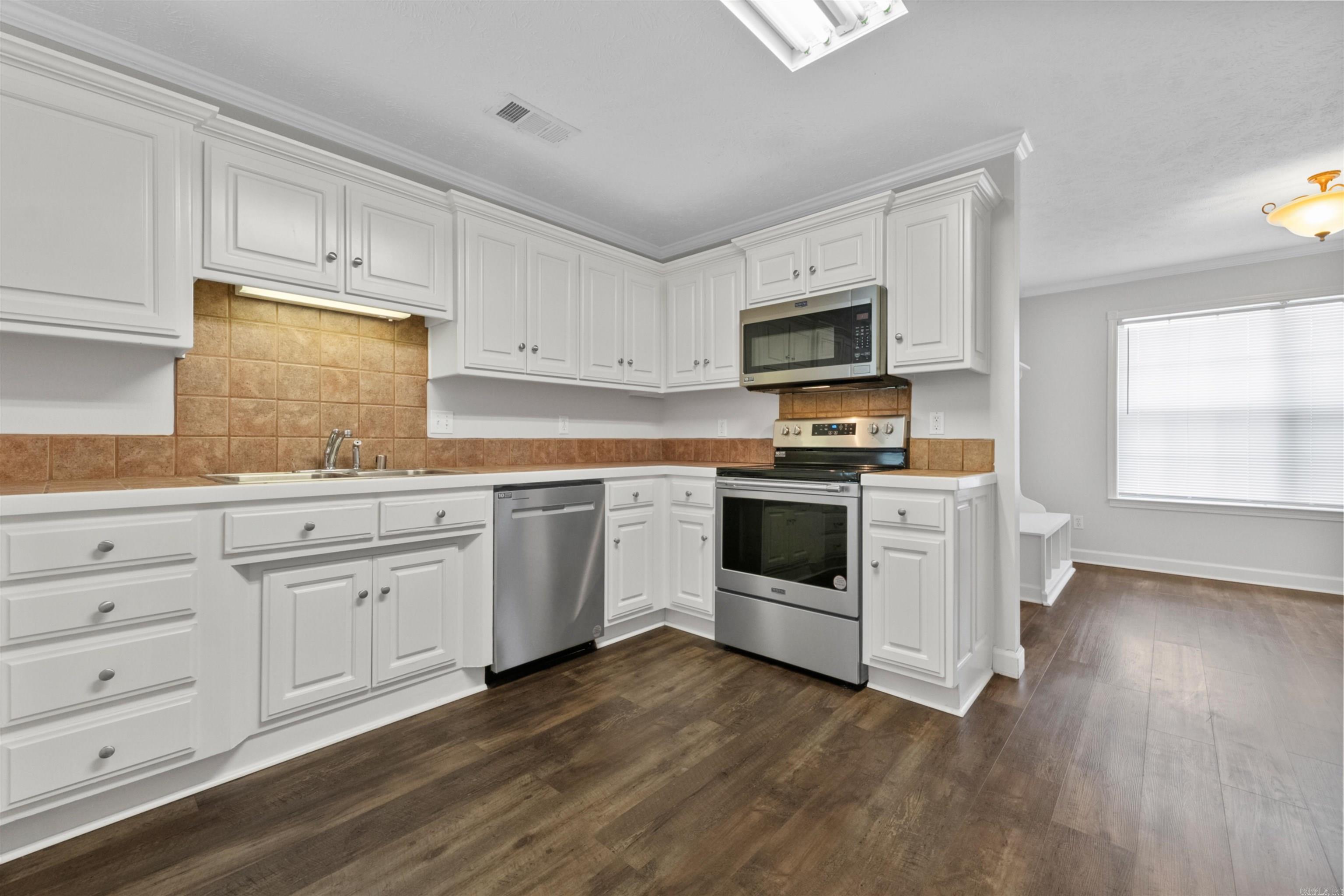 TURTLE CREEK - Residential