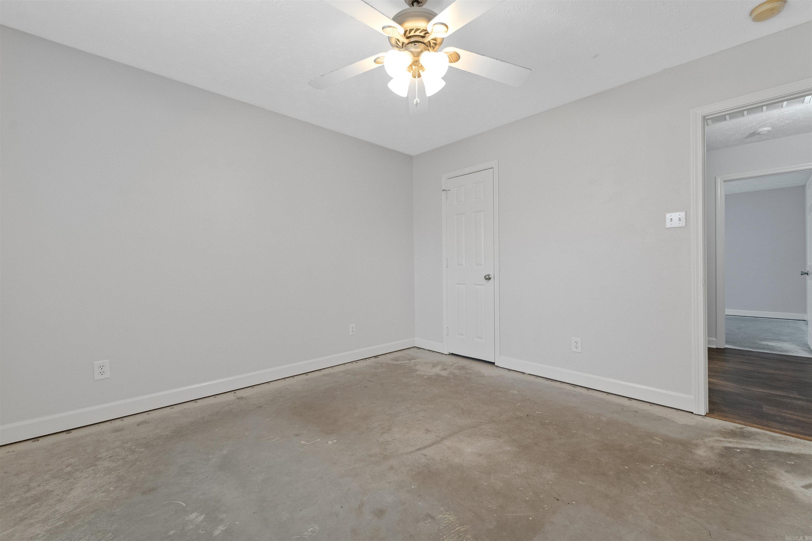 TURTLE CREEK - Residential