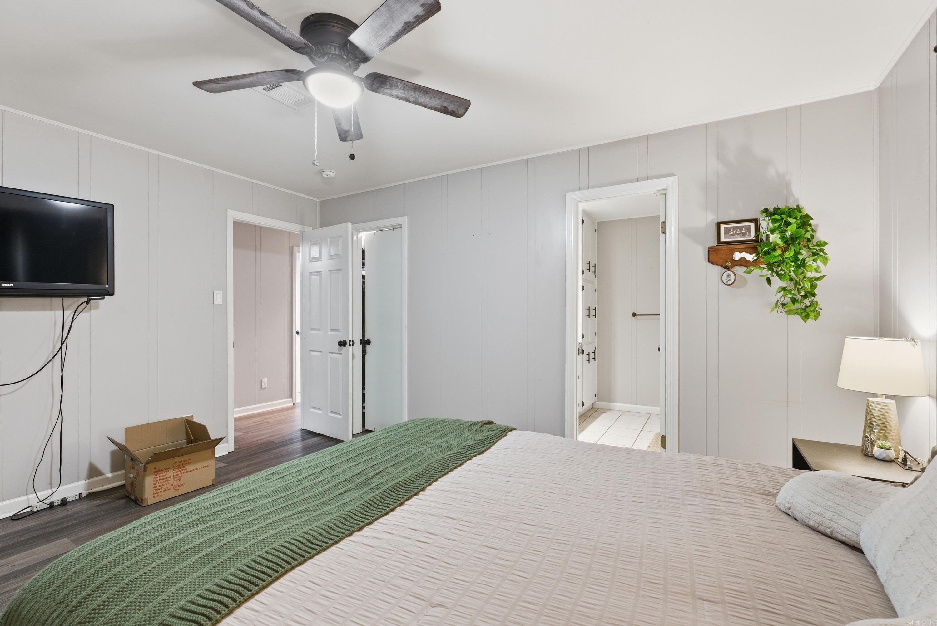 RANCH ESTATE - Residential