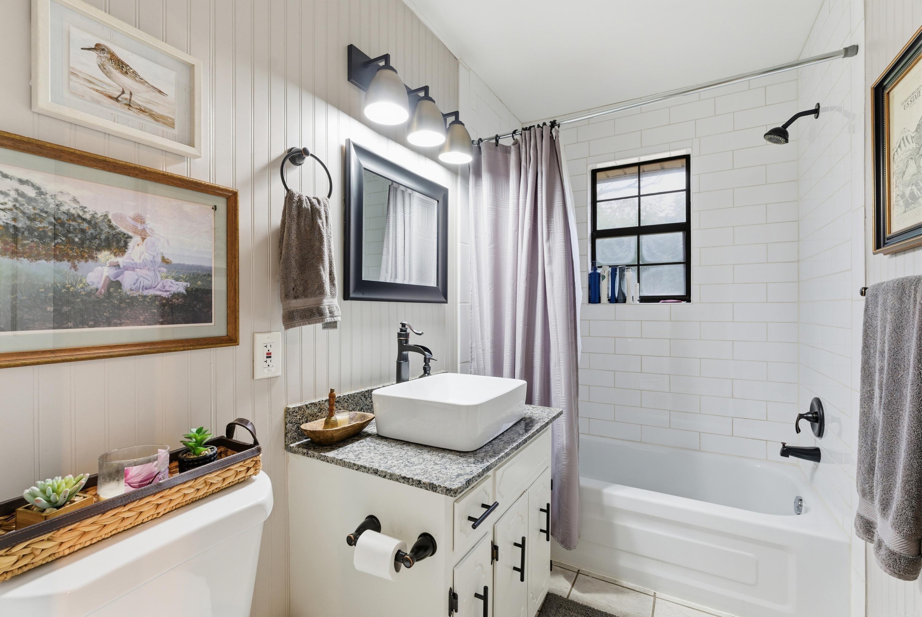 RANCH ESTATE - Residential