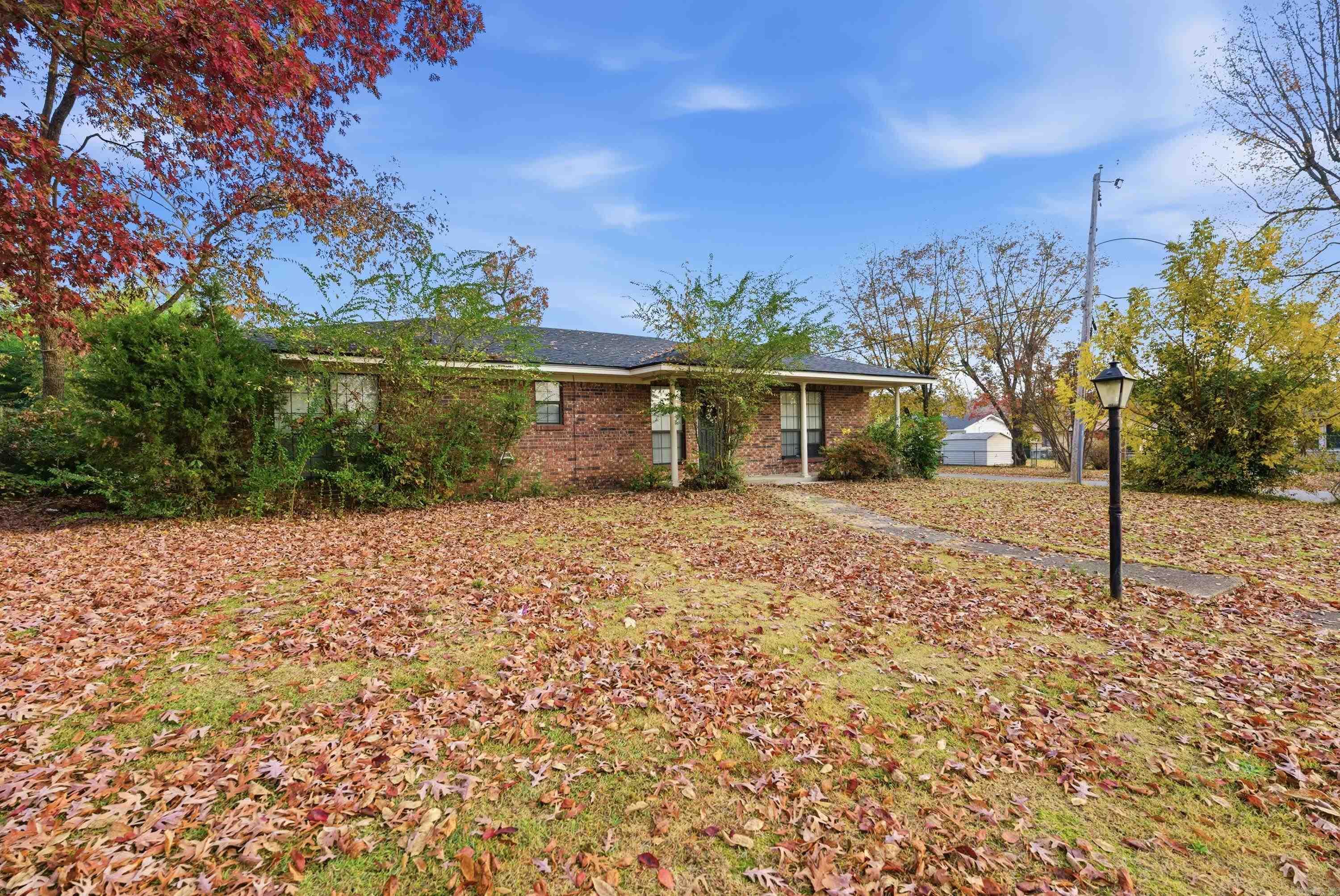 RANCH ESTATE - Residential