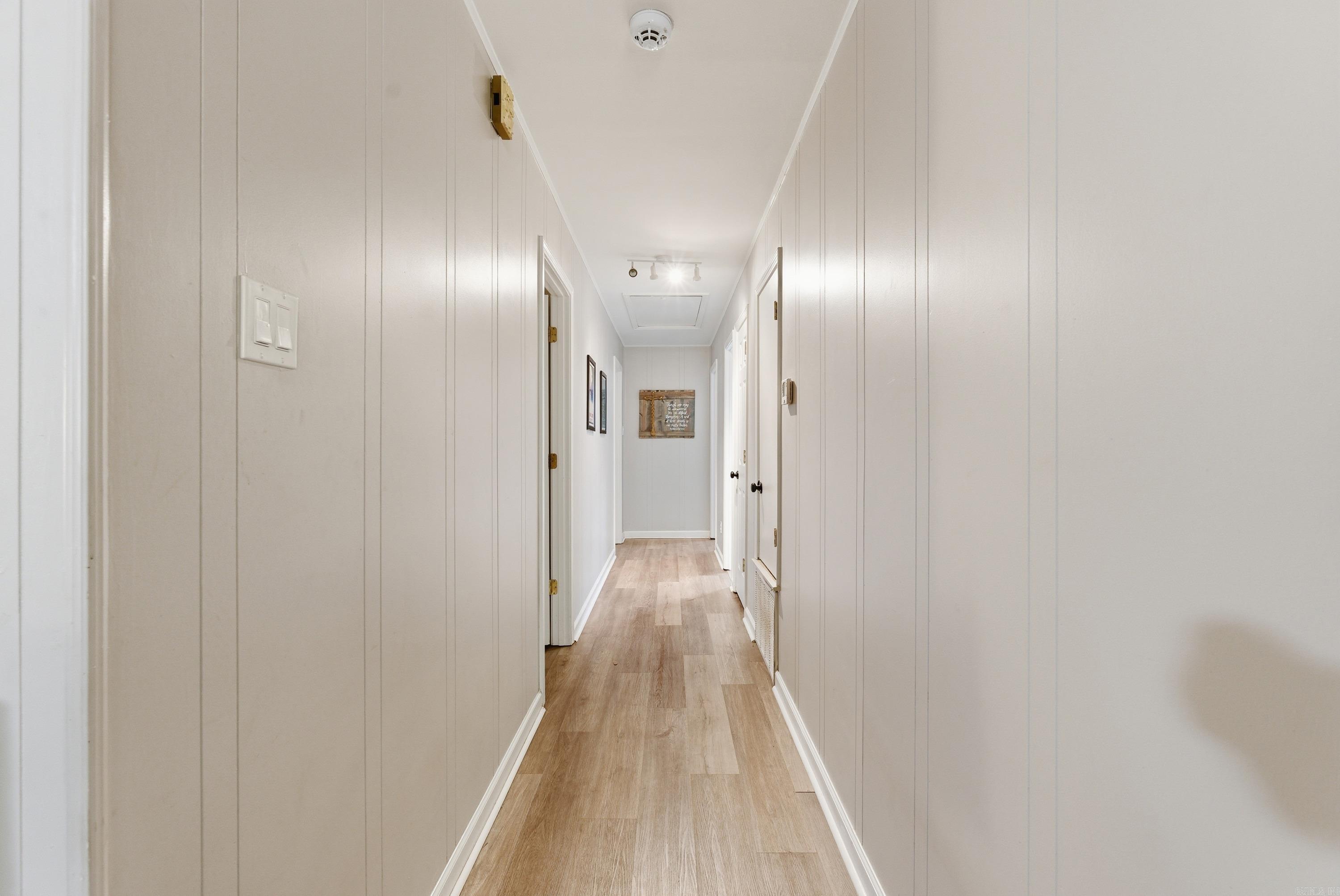 RANCH ESTATE - Residential