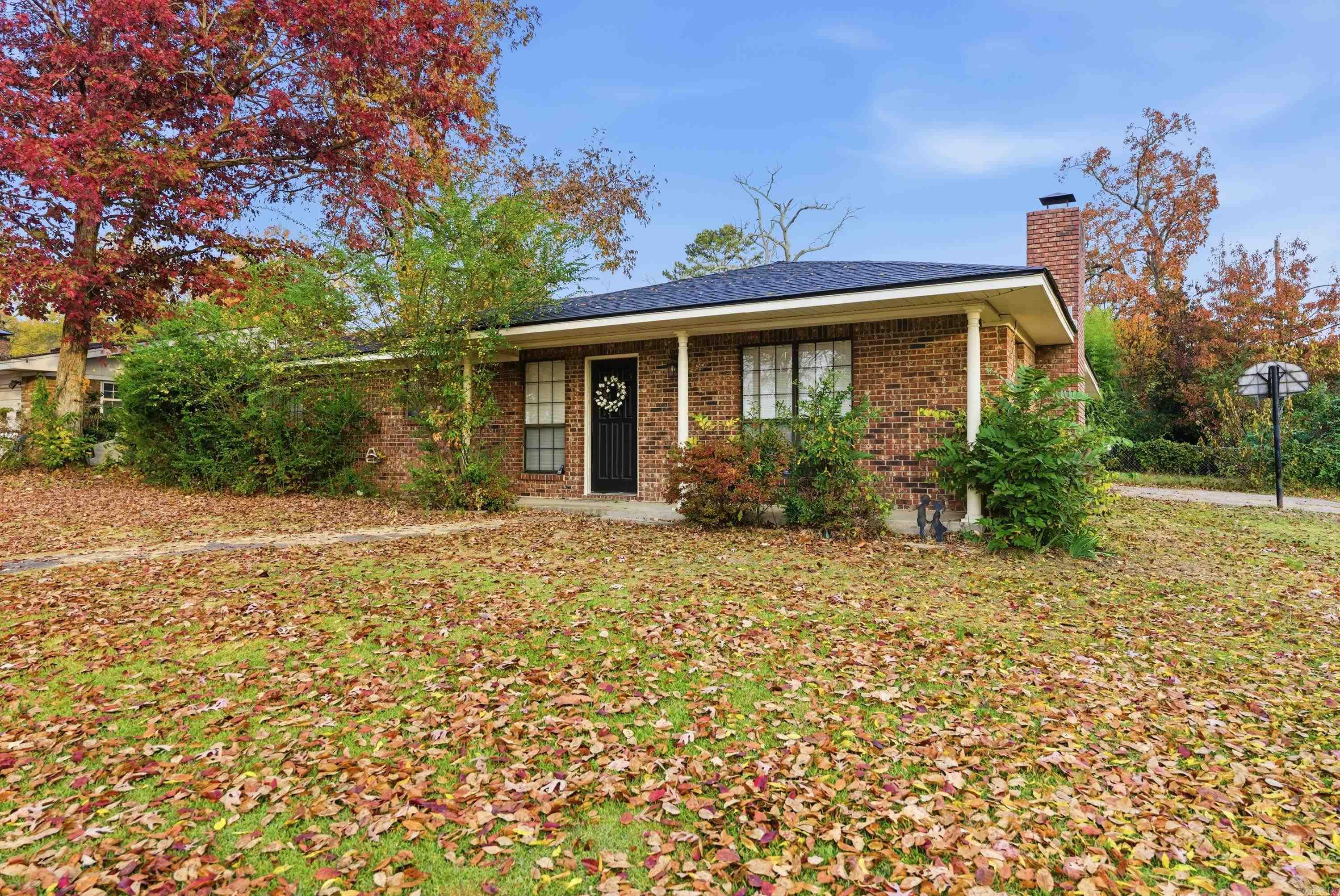 RANCH ESTATE - Residential