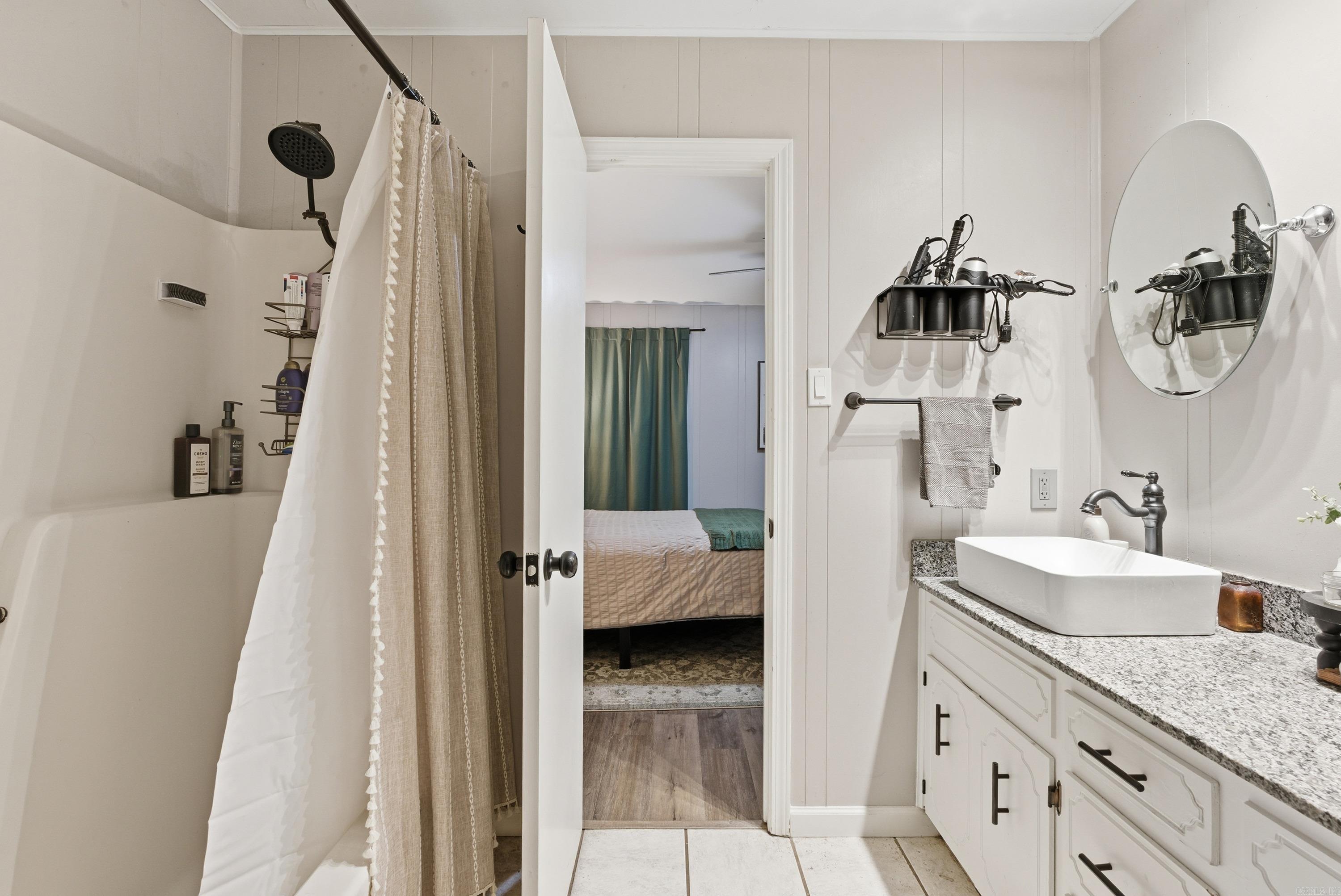 RANCH ESTATE - Residential