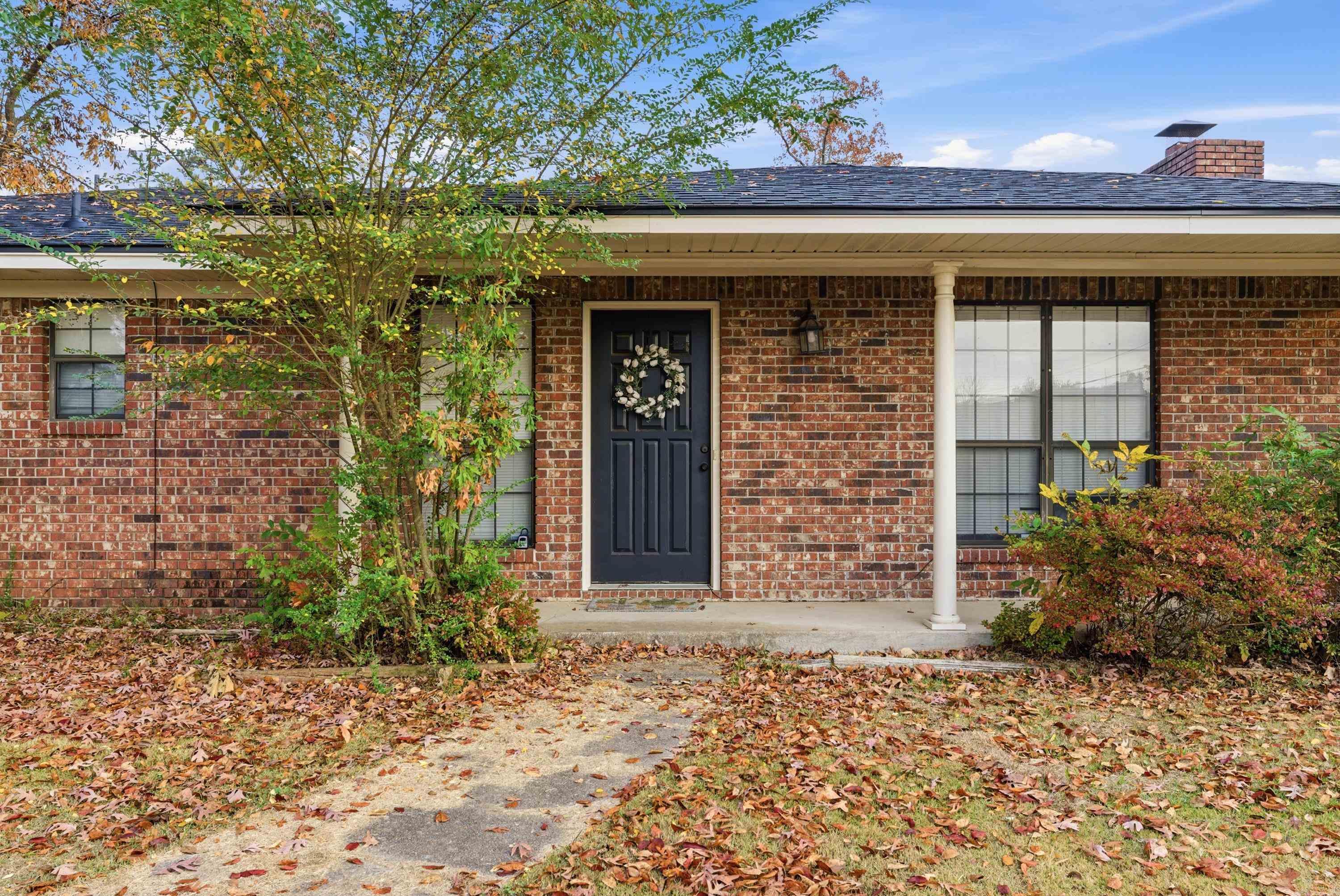 RANCH ESTATE - Residential