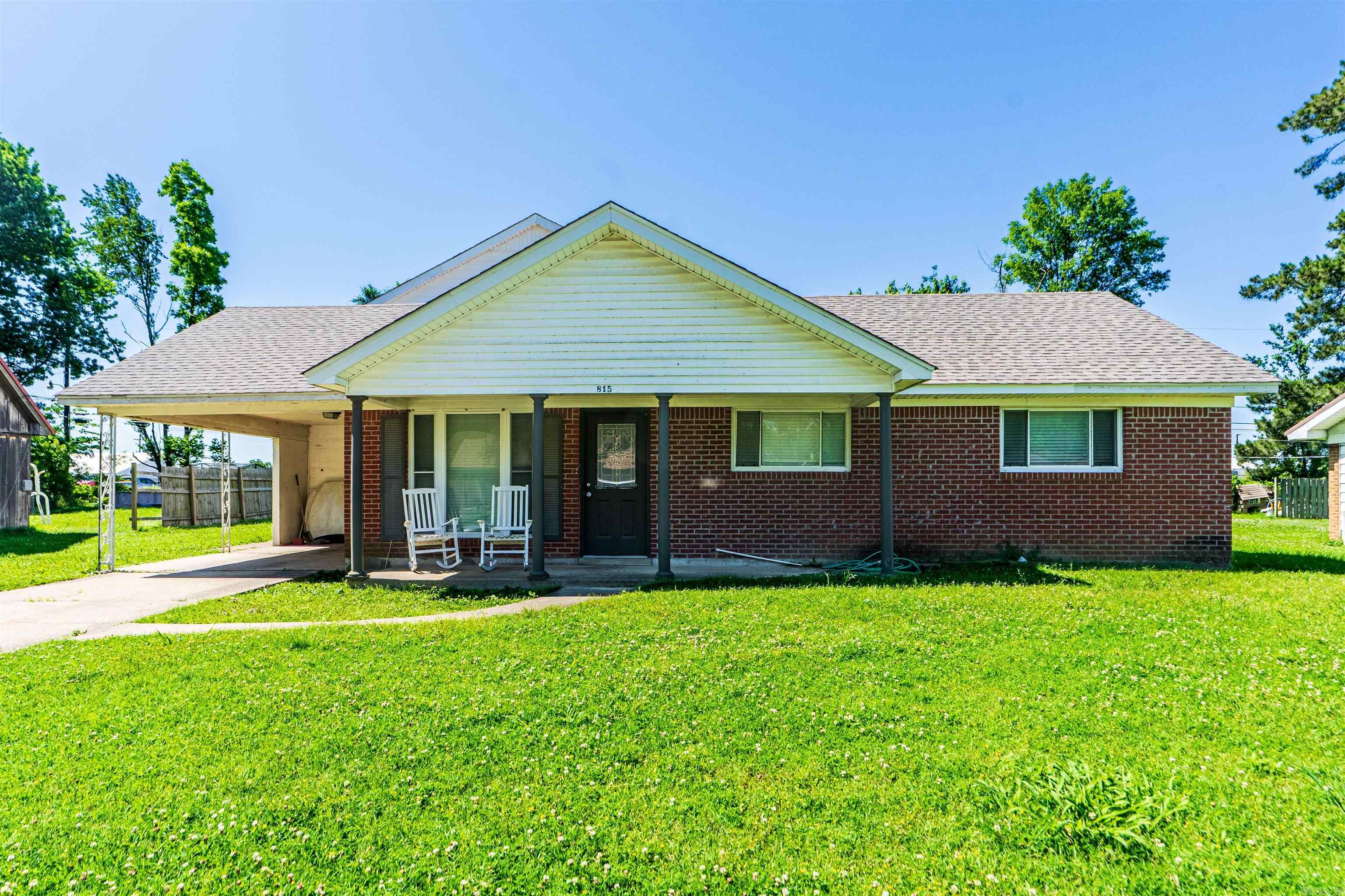 Conveniently located to shops and schools! Plenty of space for everyone to have their own room in this 5 BEDROOM, 2 Bath home! Three bedrooms located on the lower level and two on upper. Home offers formal living room, a large den with fireplace and kitchen/dining combo. Step out to the expansive backyard perfect for relaxing or entertaining. Donāt miss this opportunity to make this home your own! Schedule your showing today!