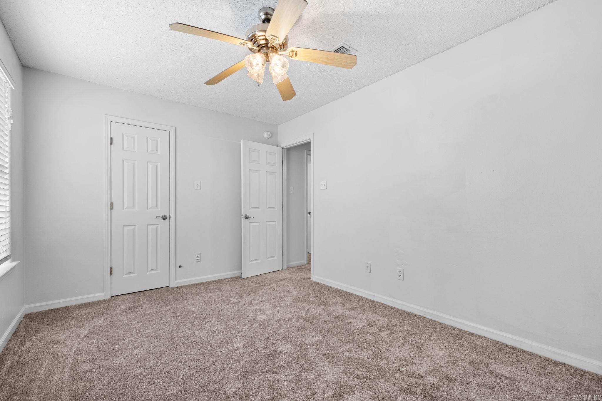 SANDALWOOD - Residential