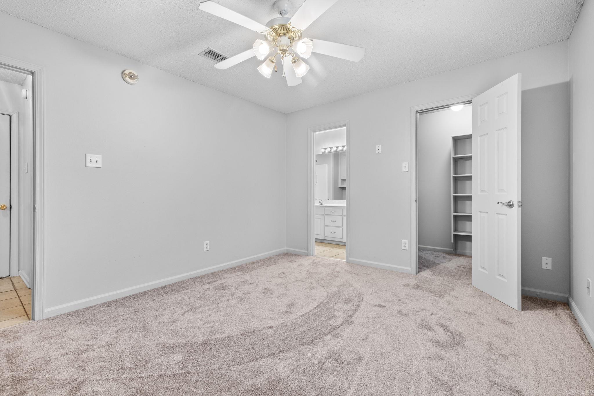 SANDALWOOD - Residential