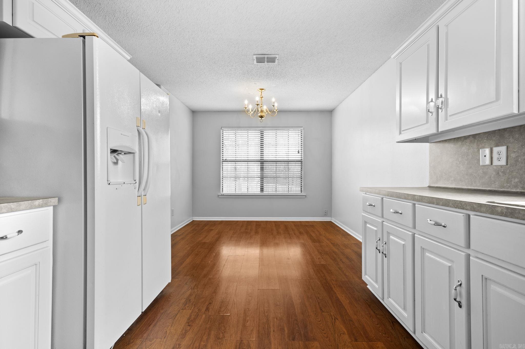 SANDALWOOD - Residential