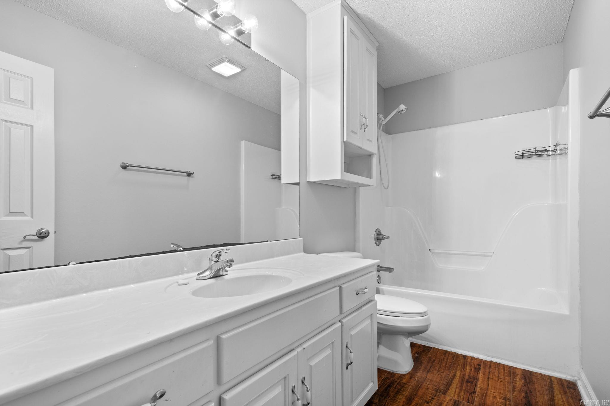 SANDALWOOD - Residential