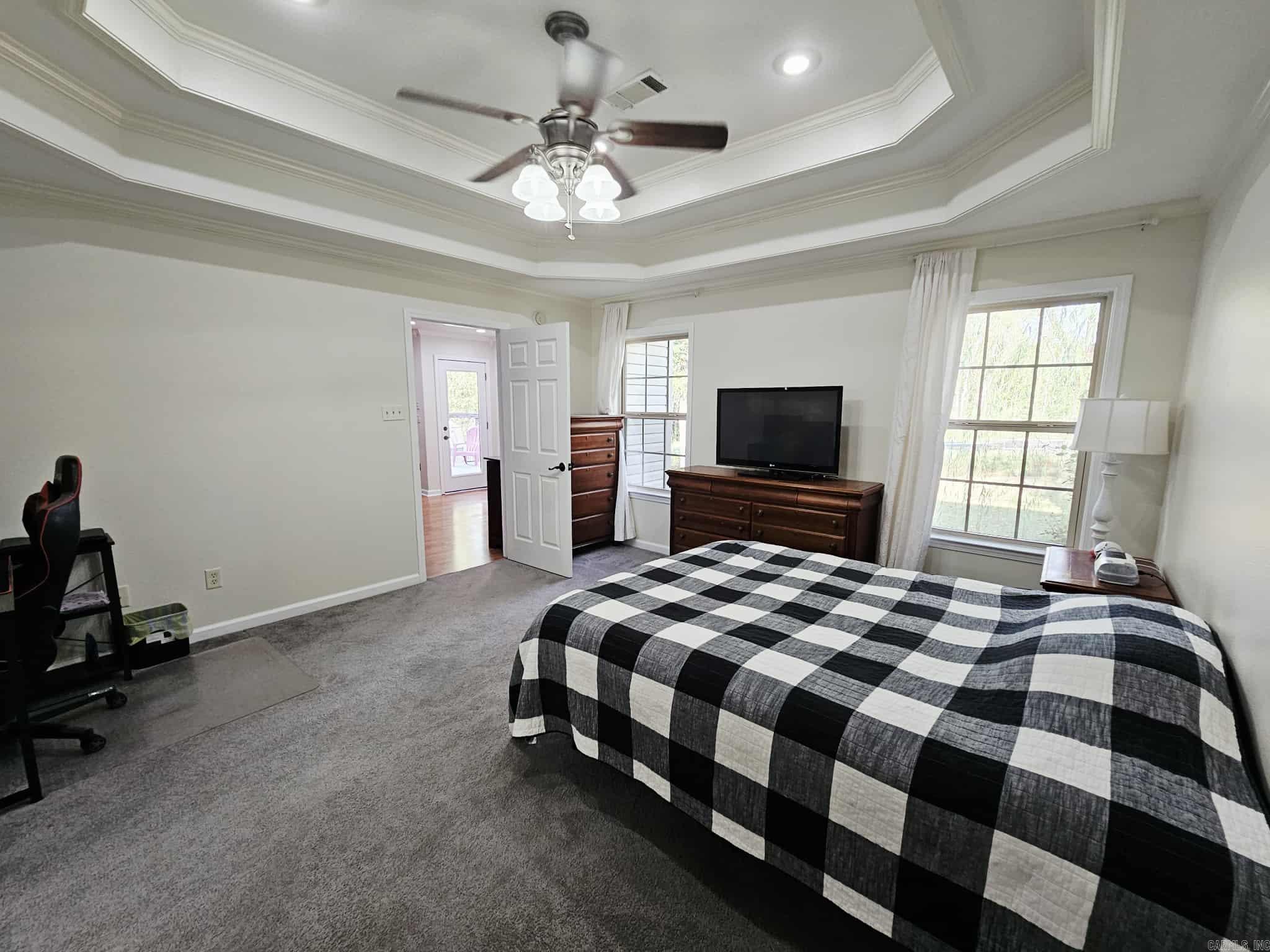 WEATHERING HEIGHTS - Residential