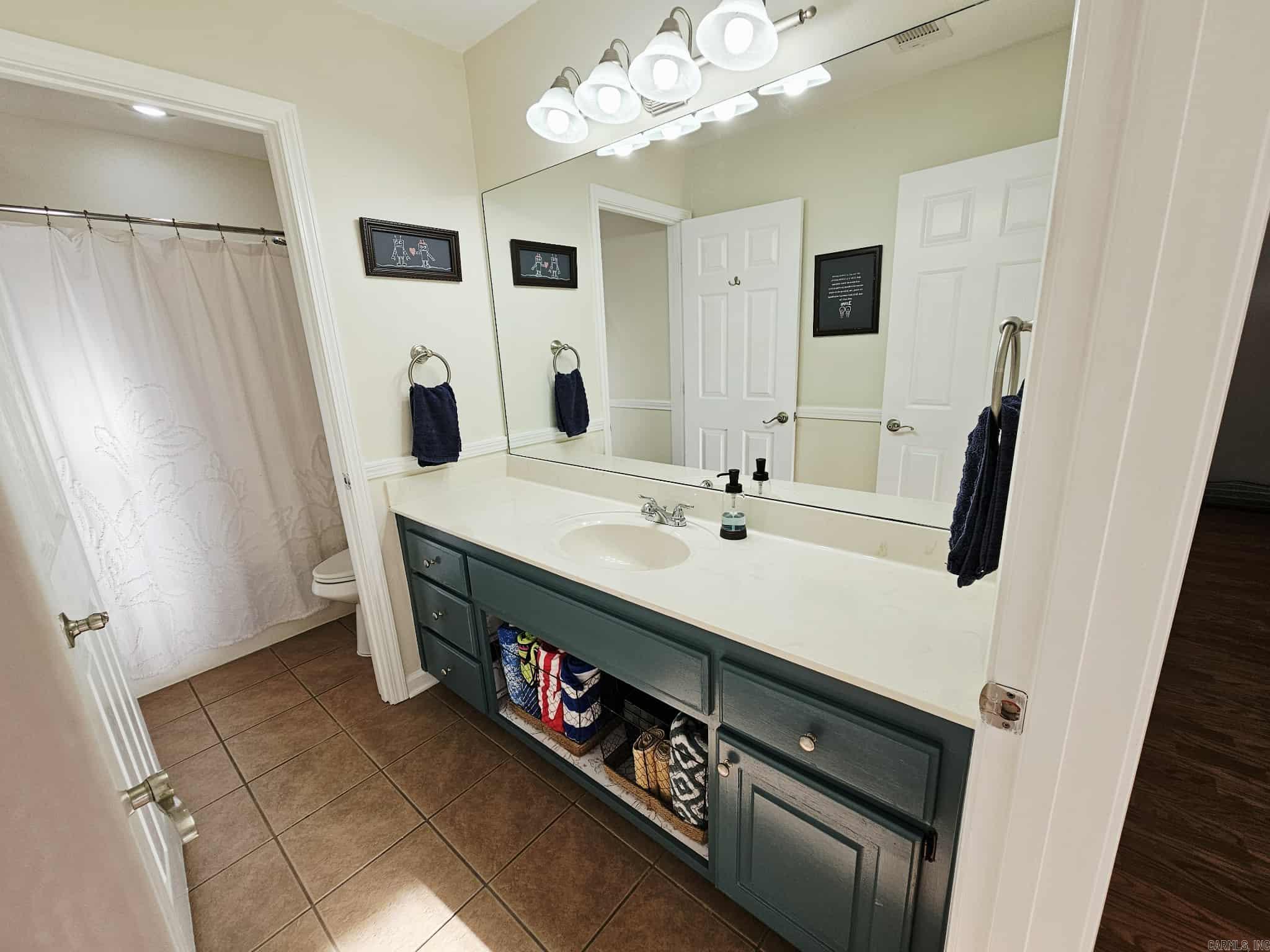 WEATHERING HEIGHTS - Residential