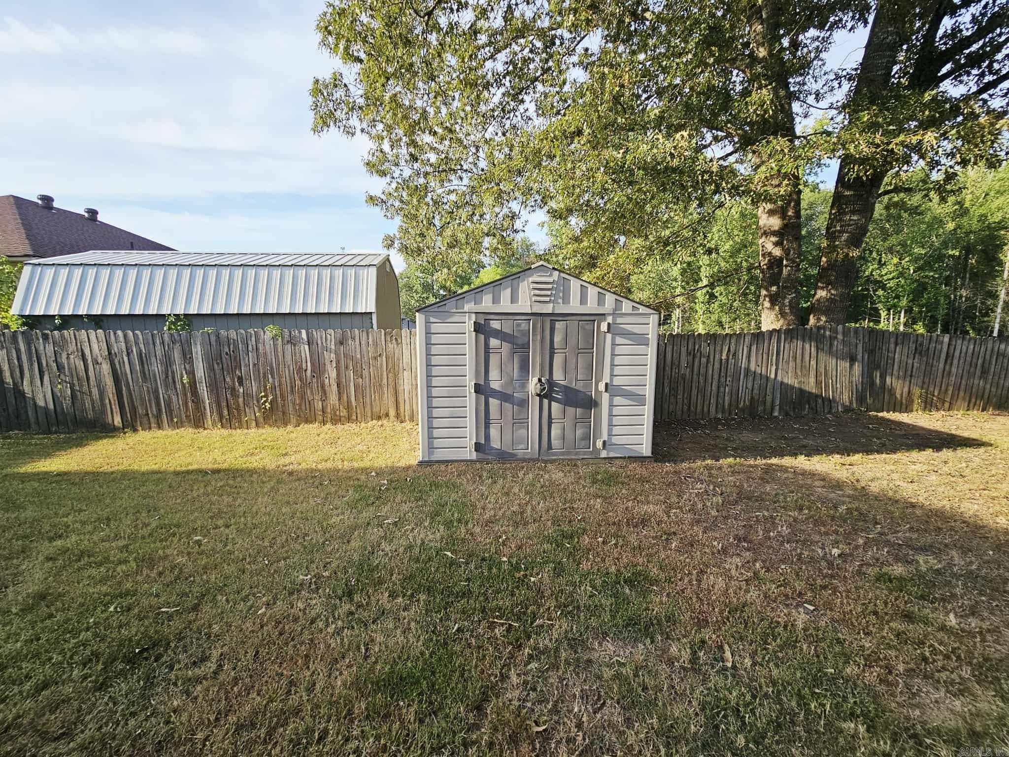 WEATHERING HEIGHTS - Residential