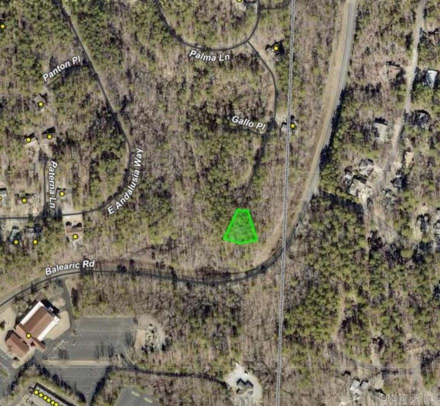 Located in the Vascongadas Subdivision of Hot Springs Village. This vacant lot sits at the end of a cul-de-sac close to Lake Coronado. Enjoy all the amenities Hot Springs Village has to offer. It is home to 11 recreational lakes, 9 championship golf courses, 13 tennis courts, 14 pickleball courts, 30 miles of walking trails, more than 200 clubs and organizations and numerous additional activities for all ages. $250 Buy-In fee for HSV POA for first time buyers