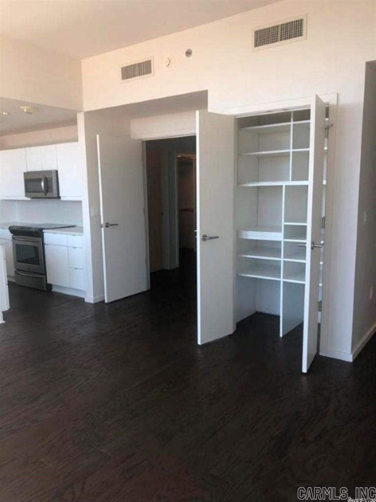 River Market Tower - Residential