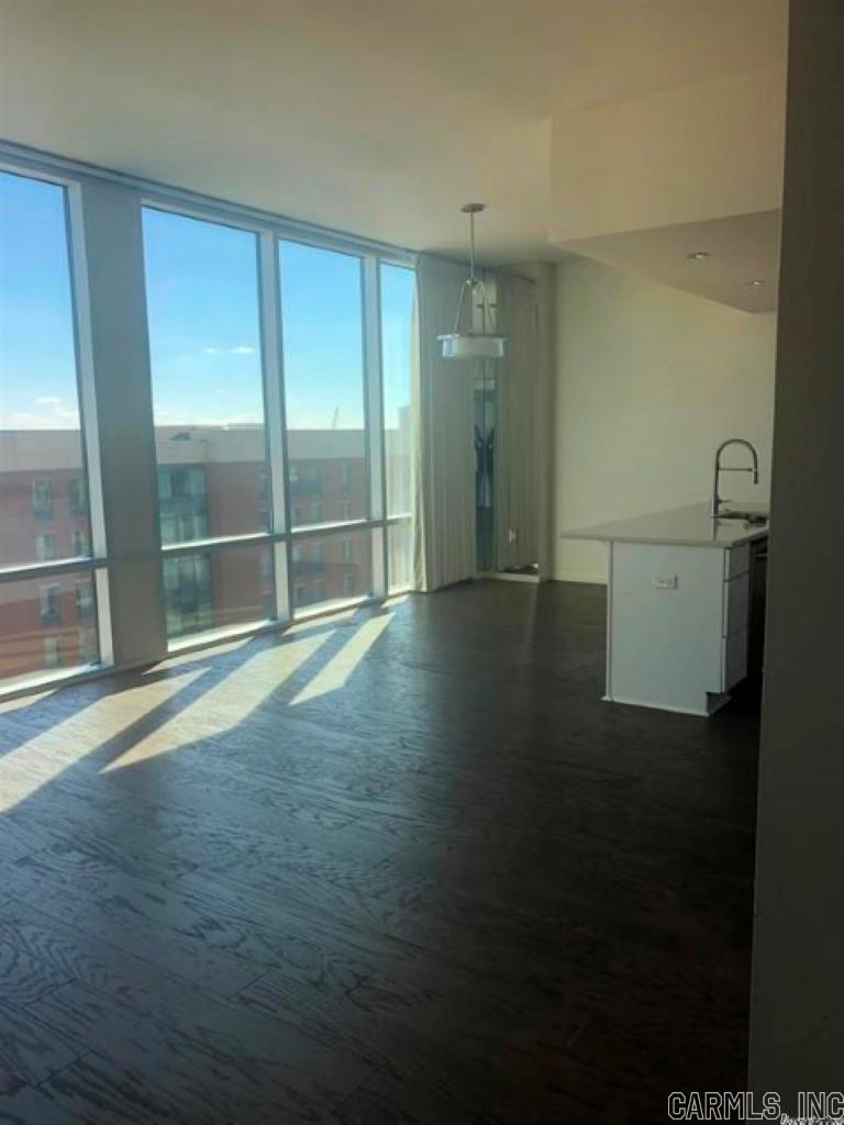 River Market Tower - Residential