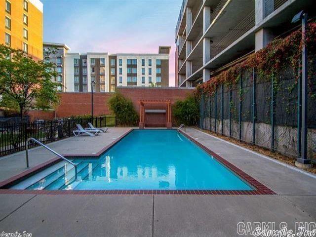 River Market Tower - Residential