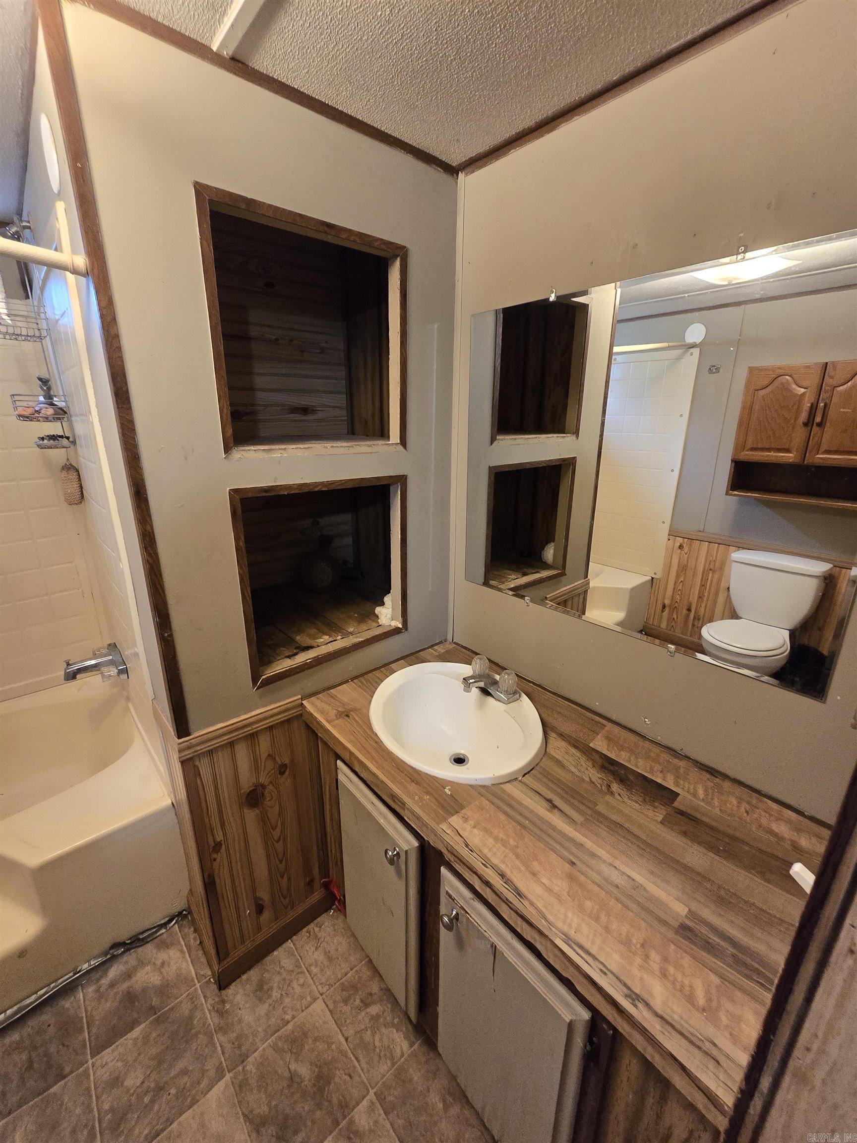 Not in Subdivision - Residential Lease