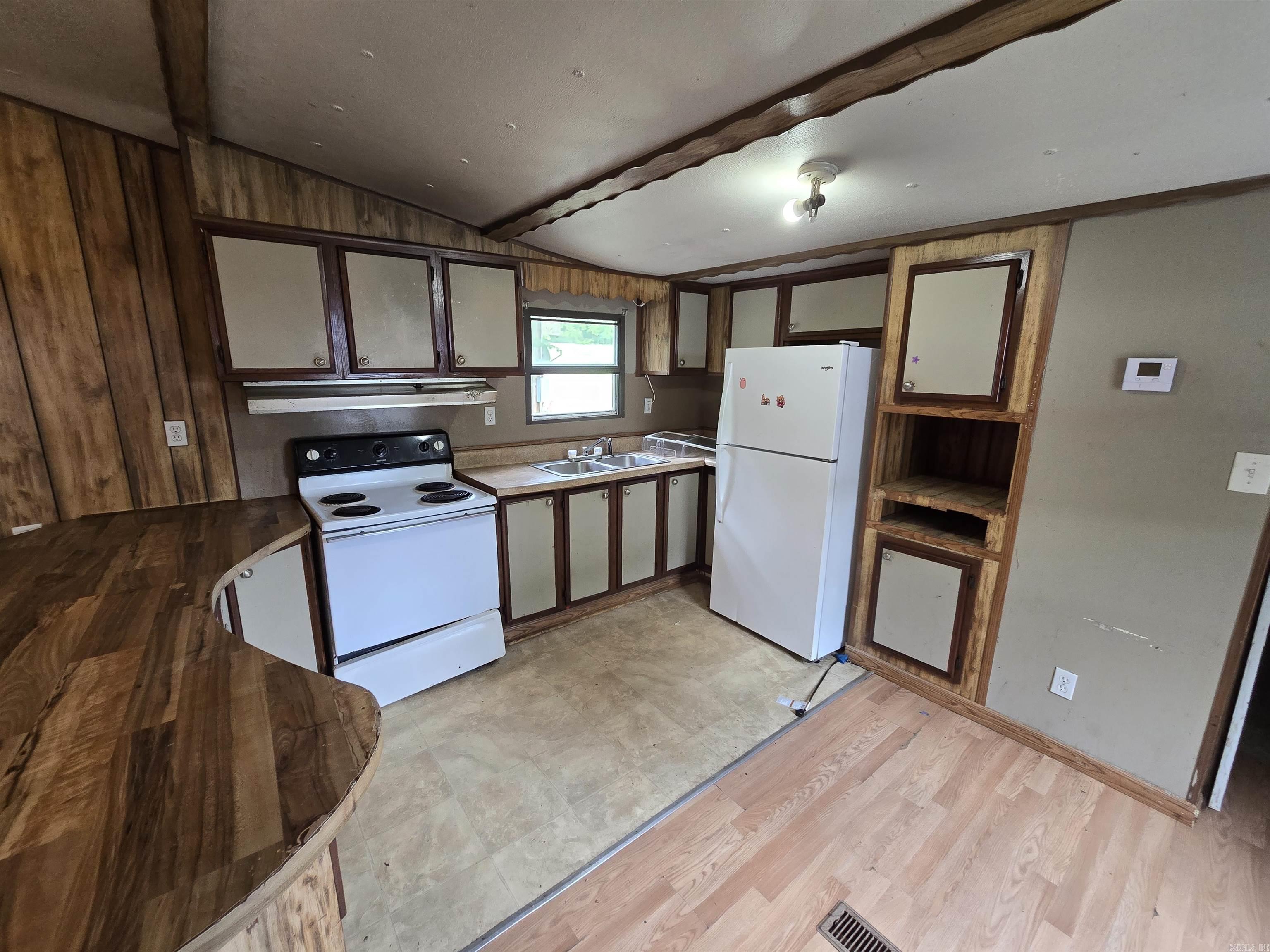 Not in Subdivision - Residential Lease