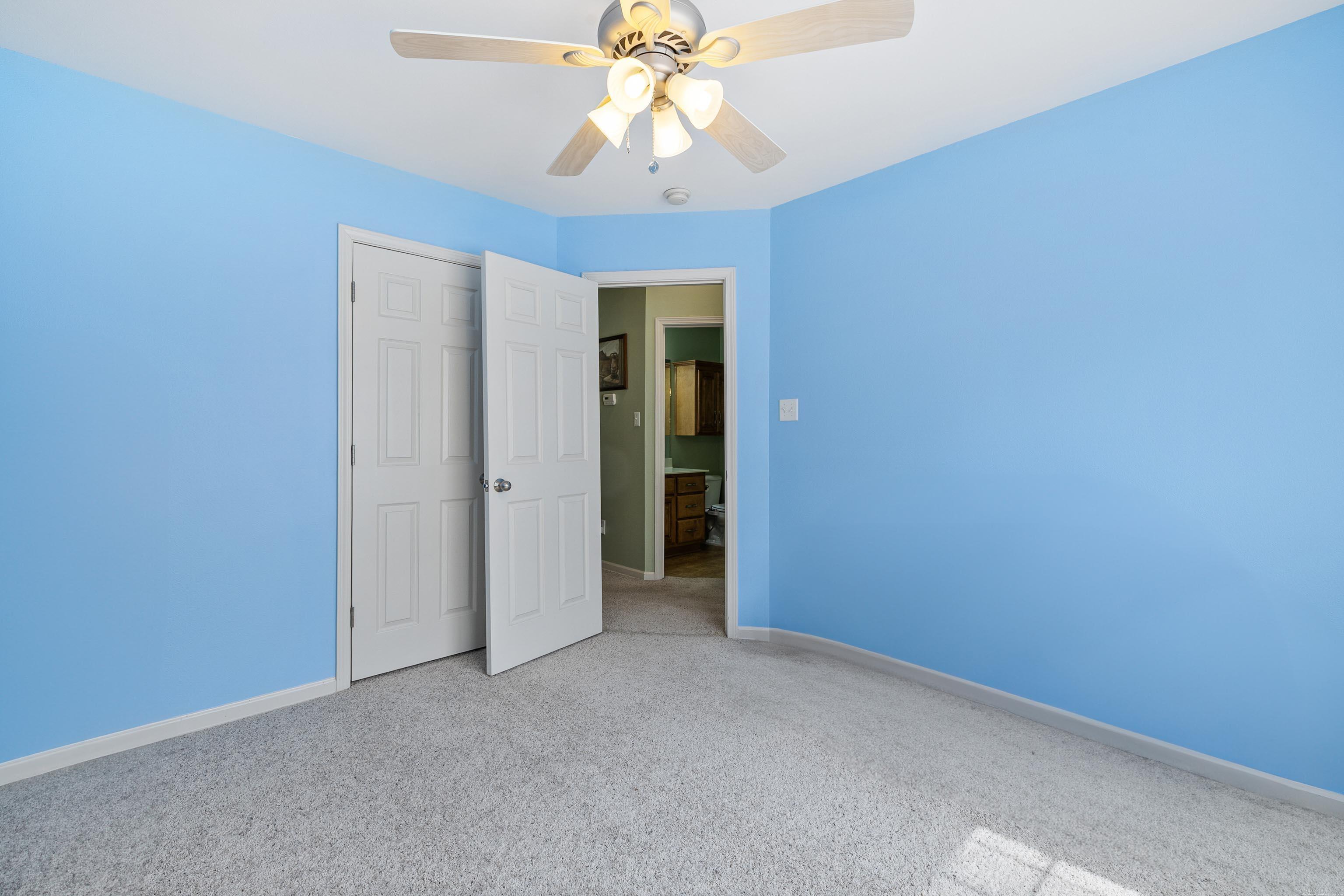 OAKTREE PLACE - Residential