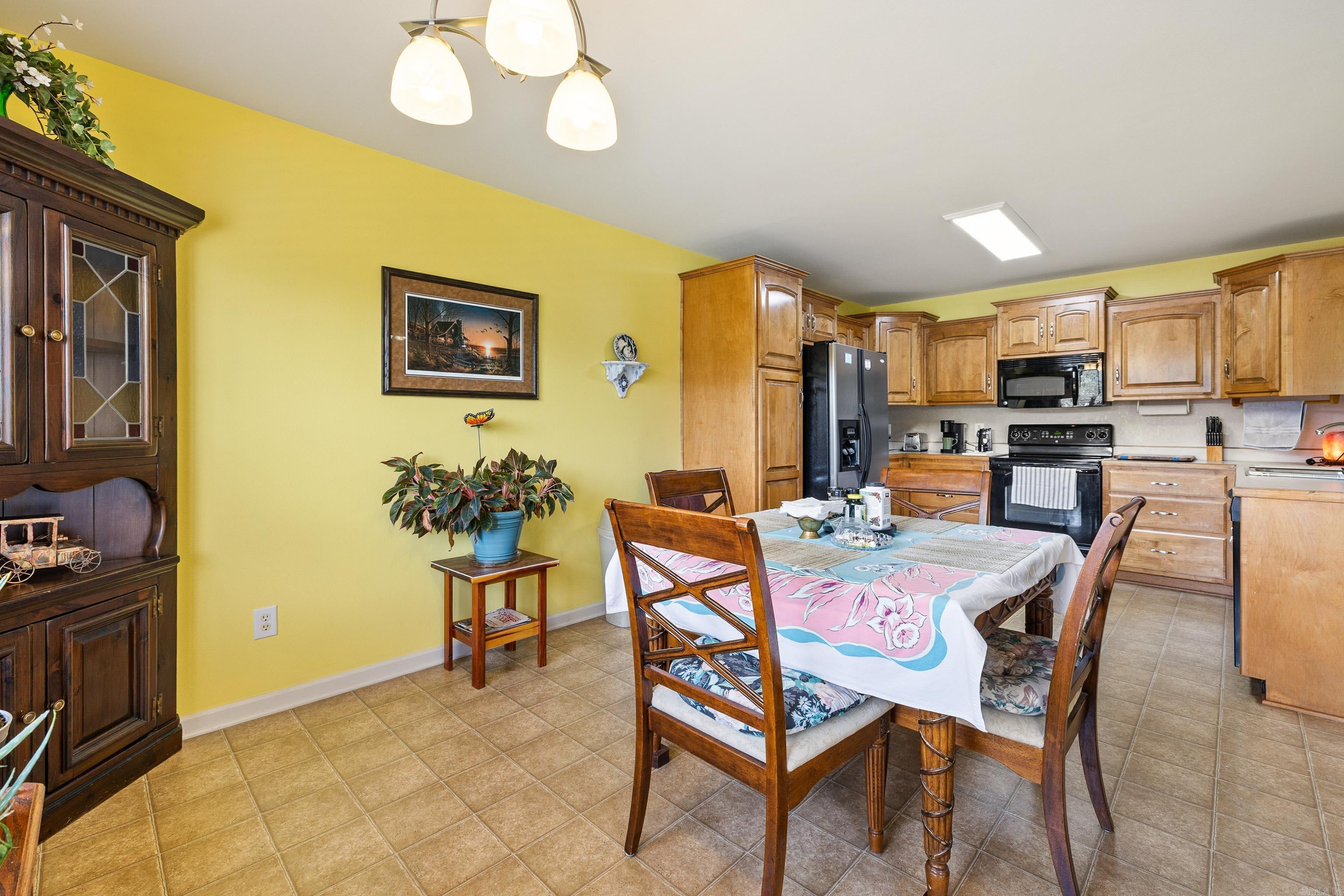 OAKTREE PLACE - Residential