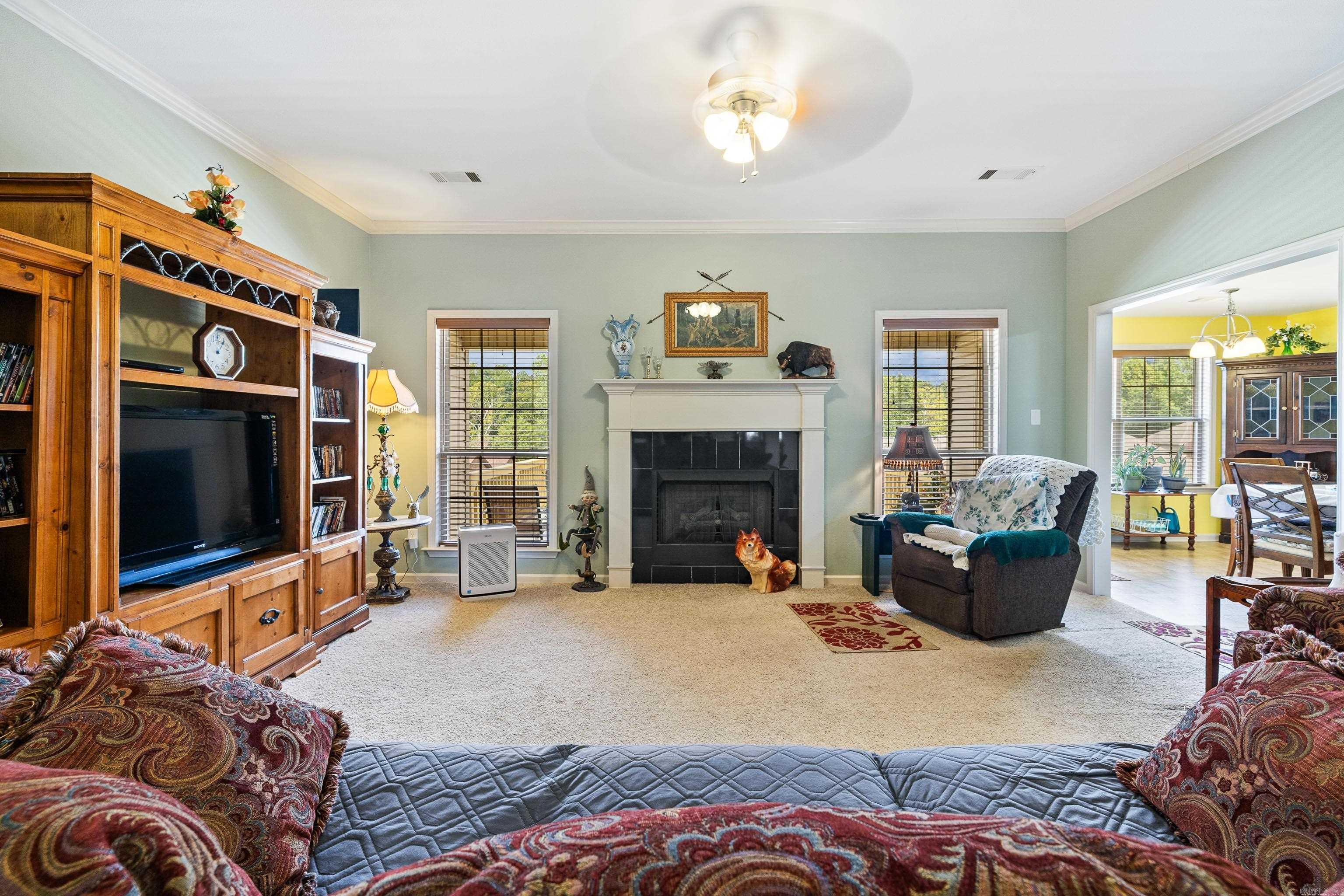 OAKTREE PLACE - Residential
