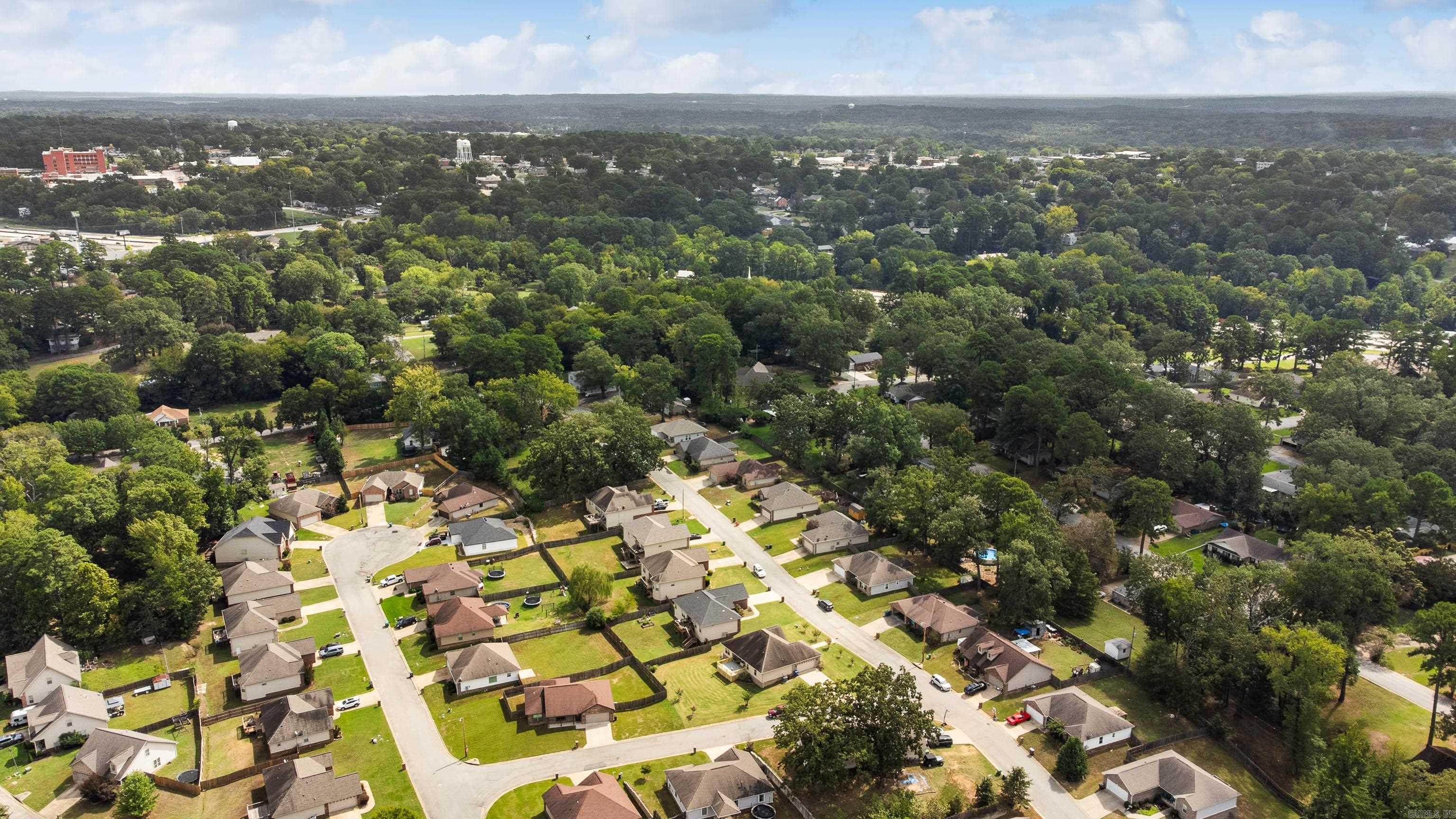 OAKTREE PLACE - Residential