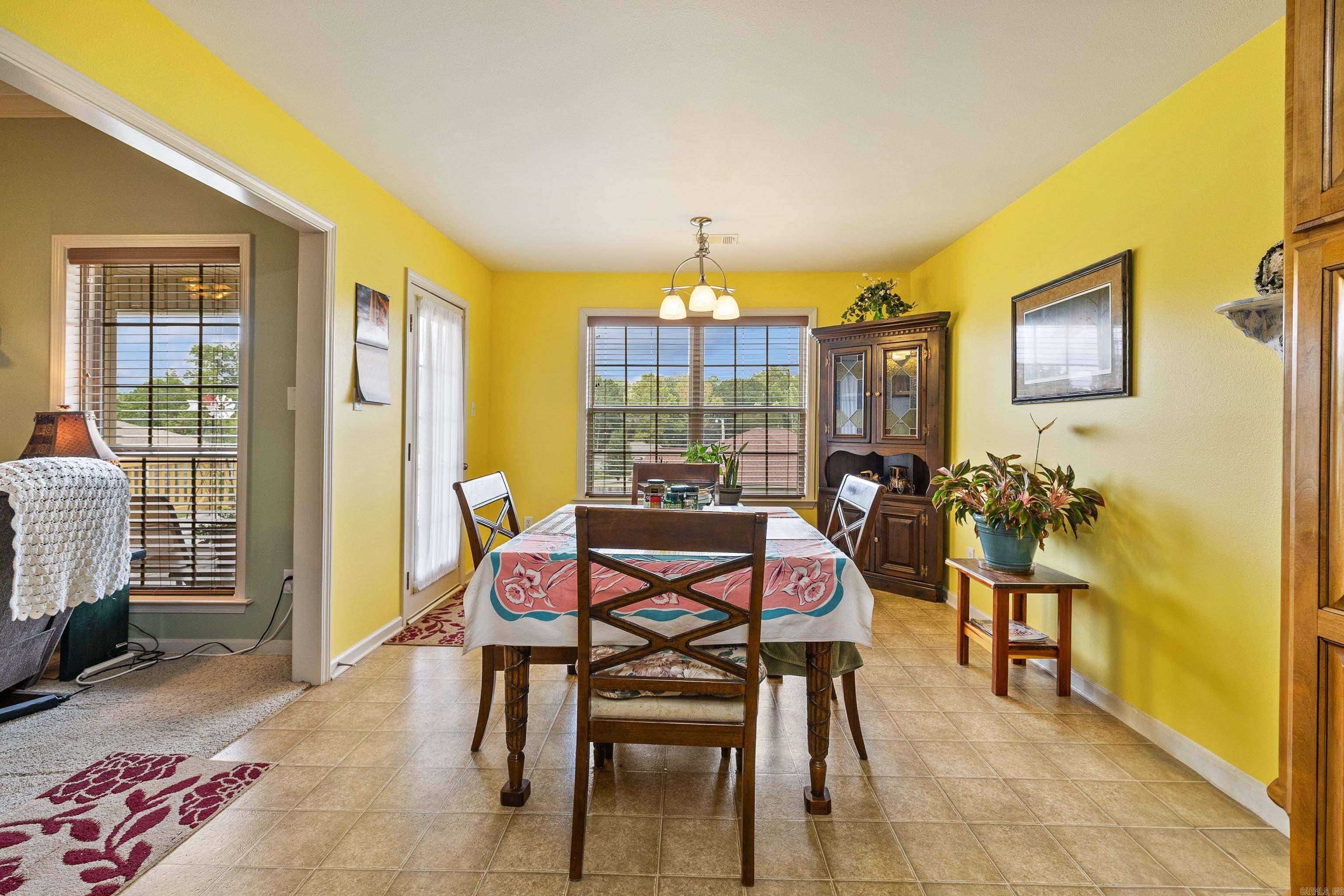 OAKTREE PLACE - Residential