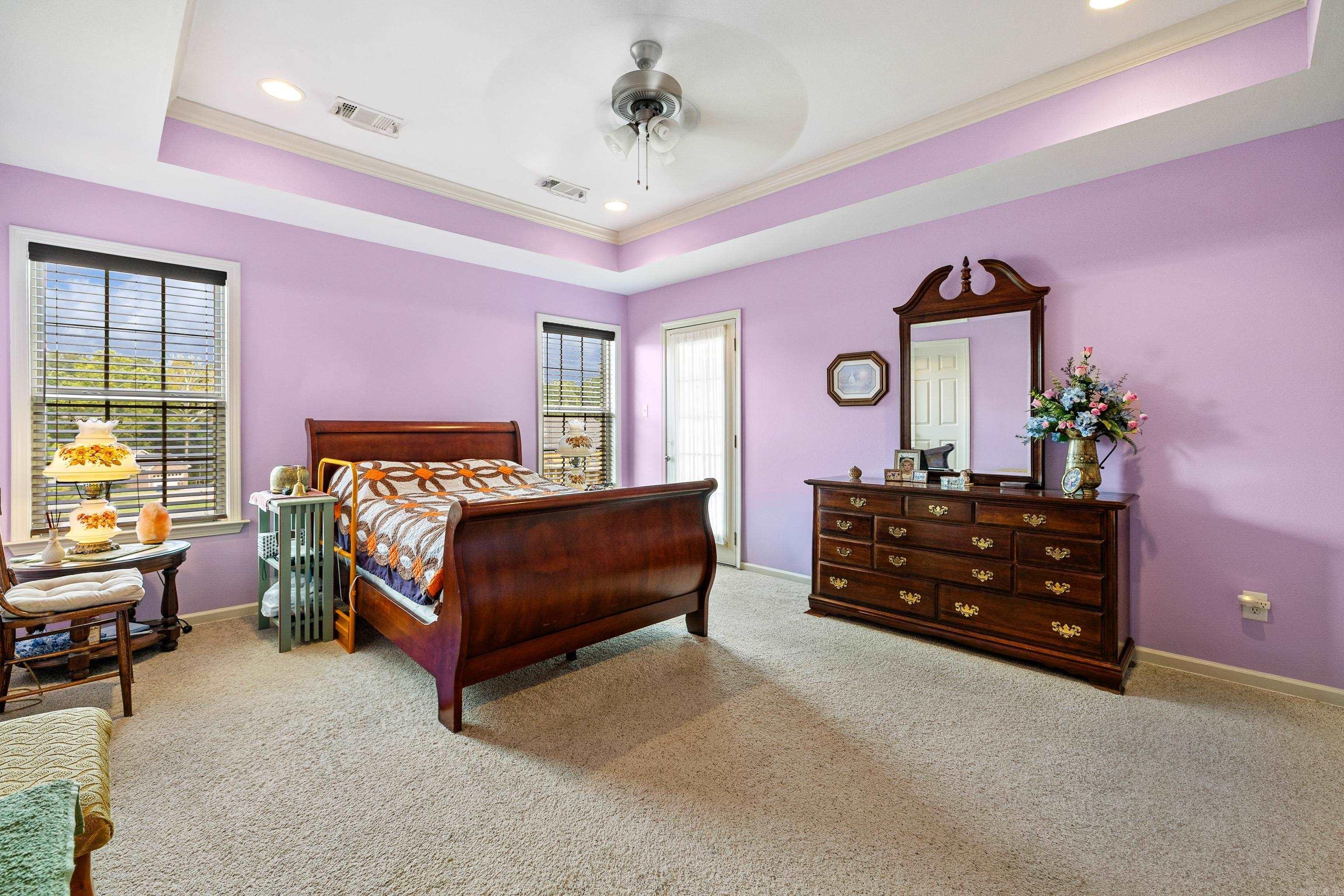 OAKTREE PLACE - Residential