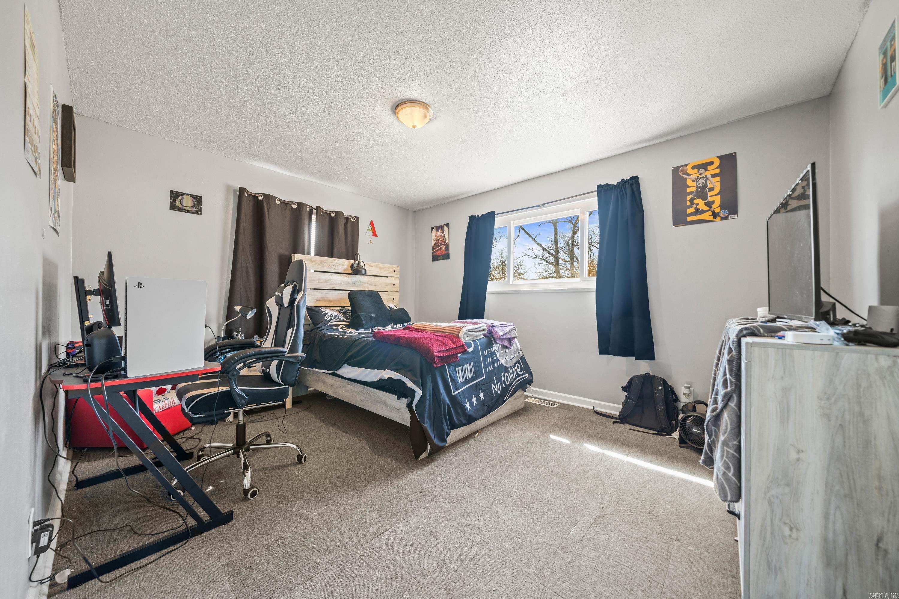 Crestmont #2 - Residential