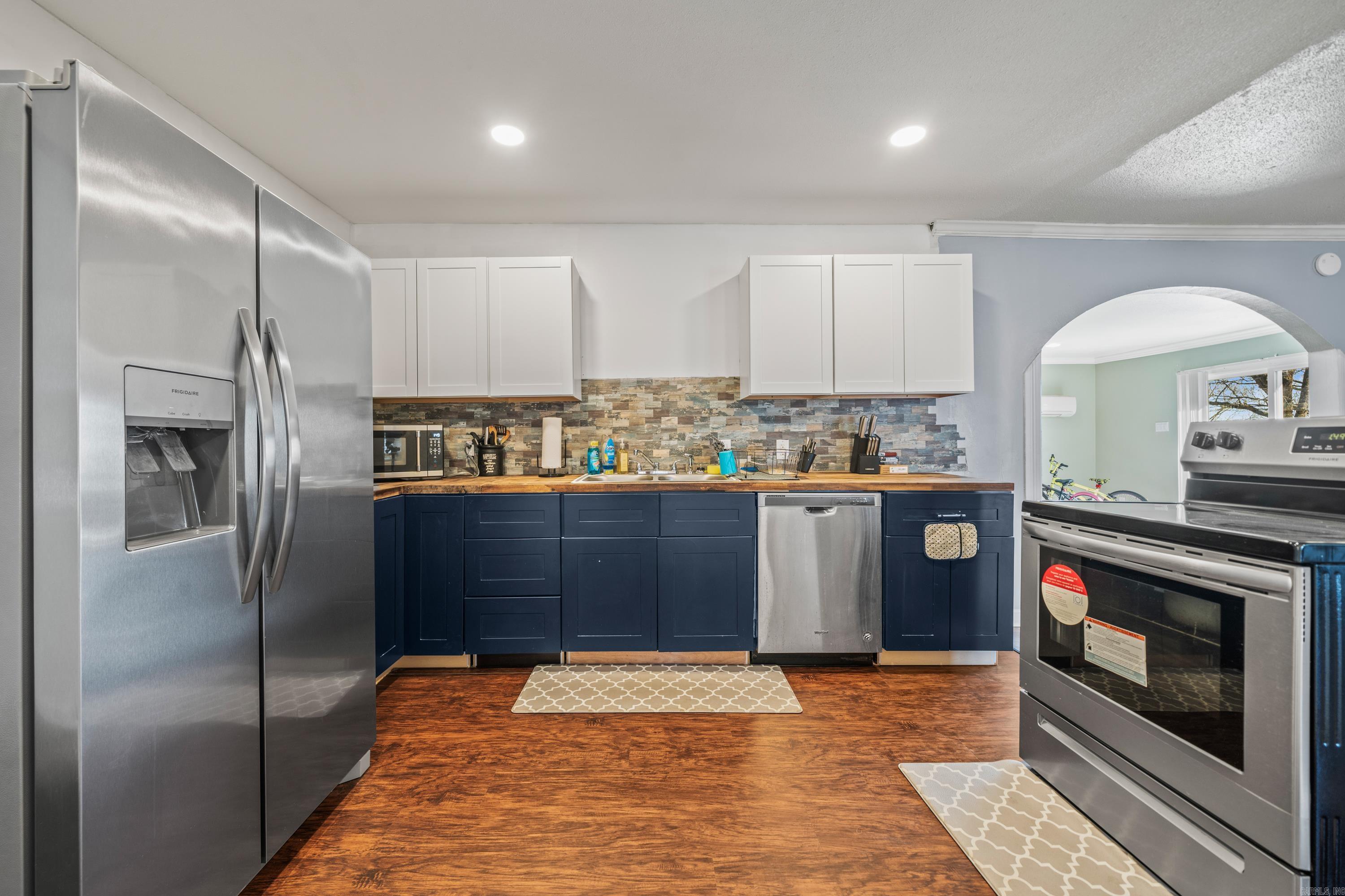 Crestmont #2 - Residential