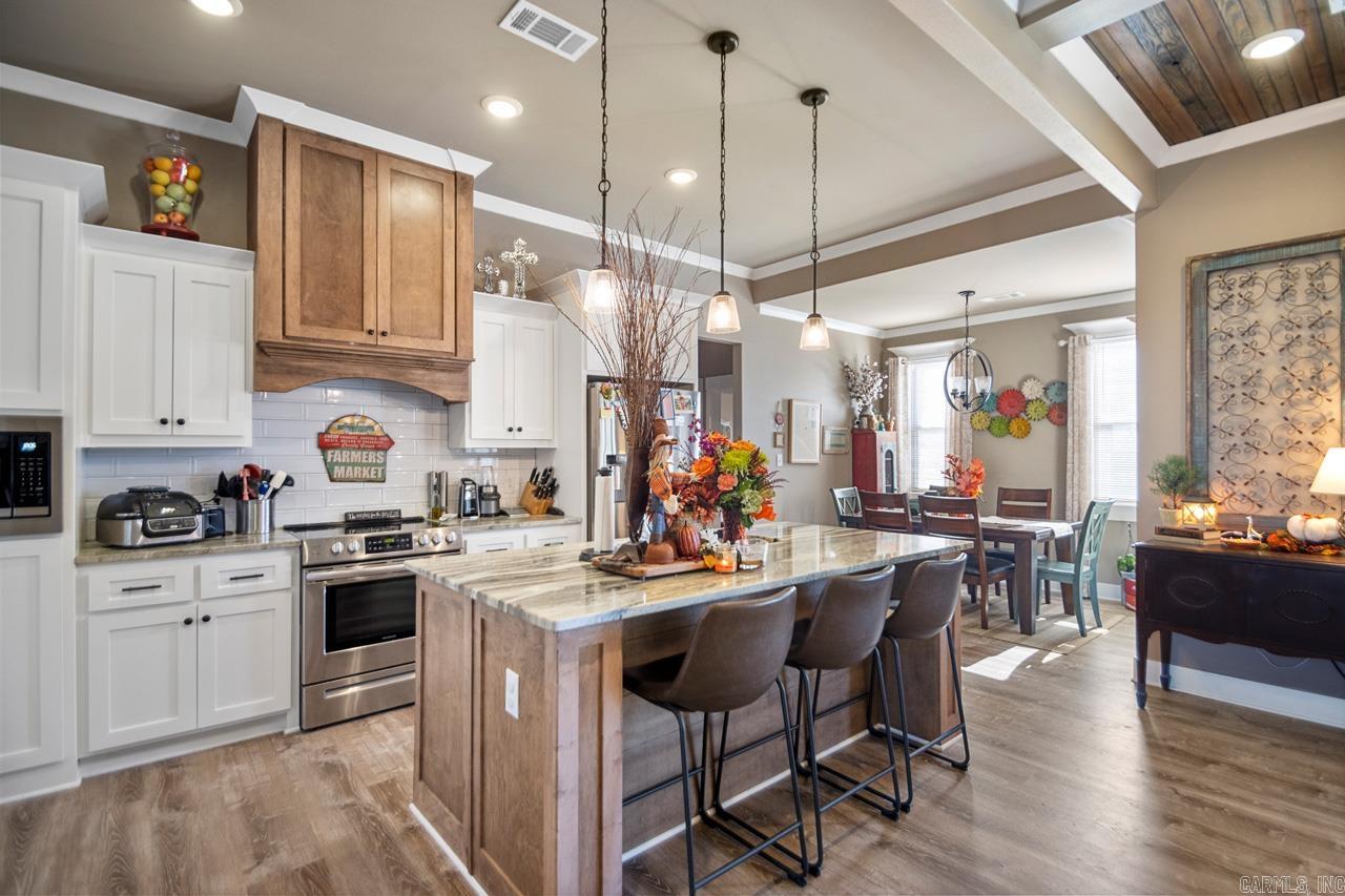 LEGACY POINTE - Residential