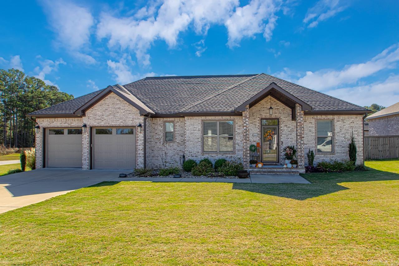 LEGACY POINTE - Residential