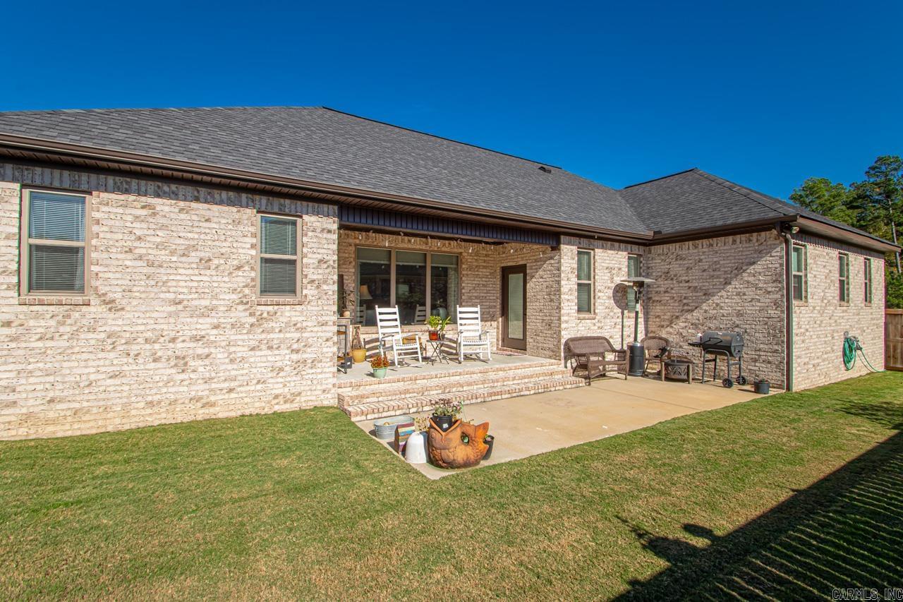 LEGACY POINTE - Residential