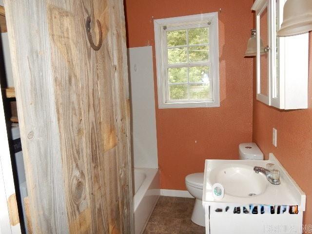 CLAYTON - Residential