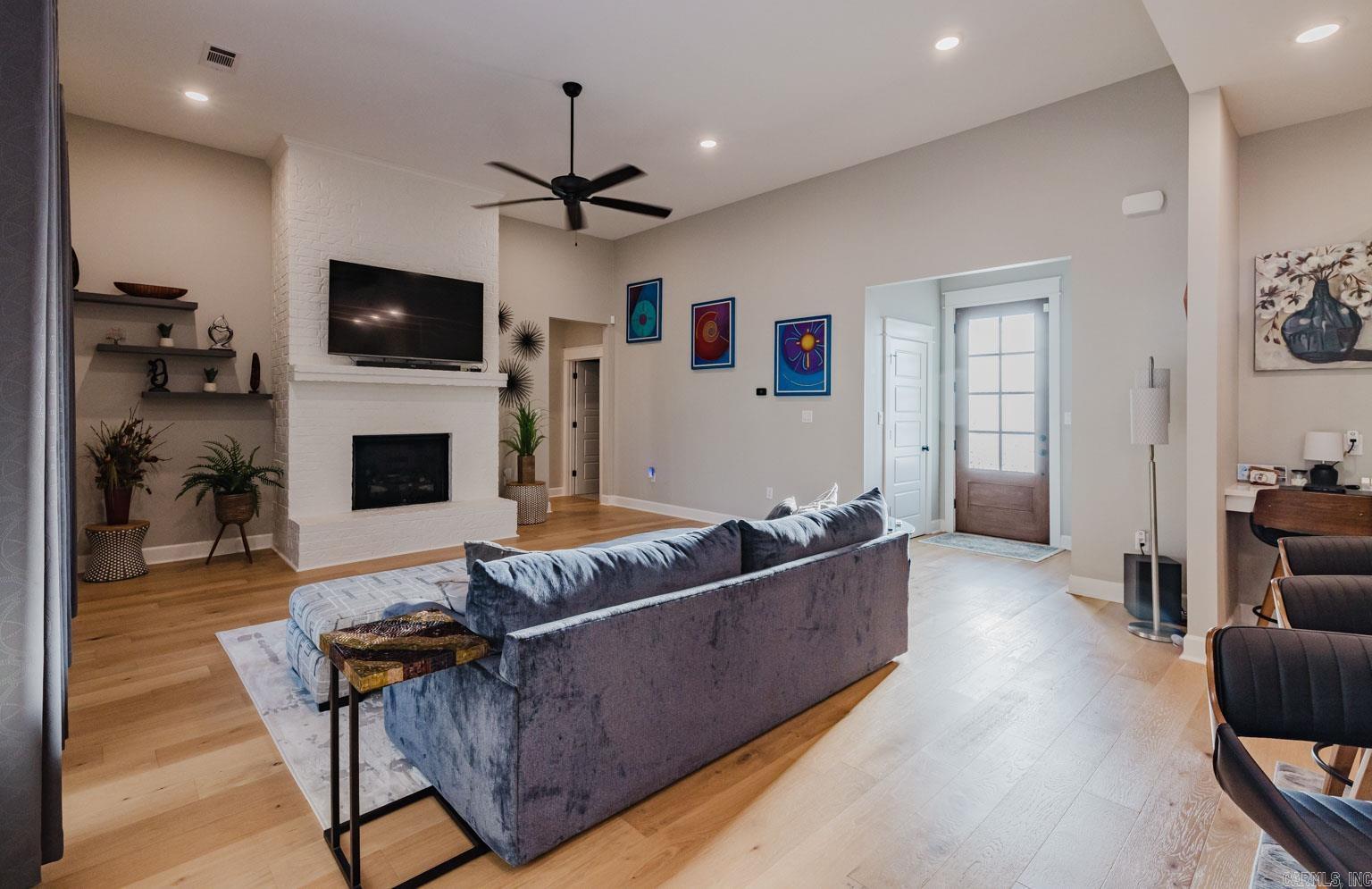 GRACE VILLAGE - Residential