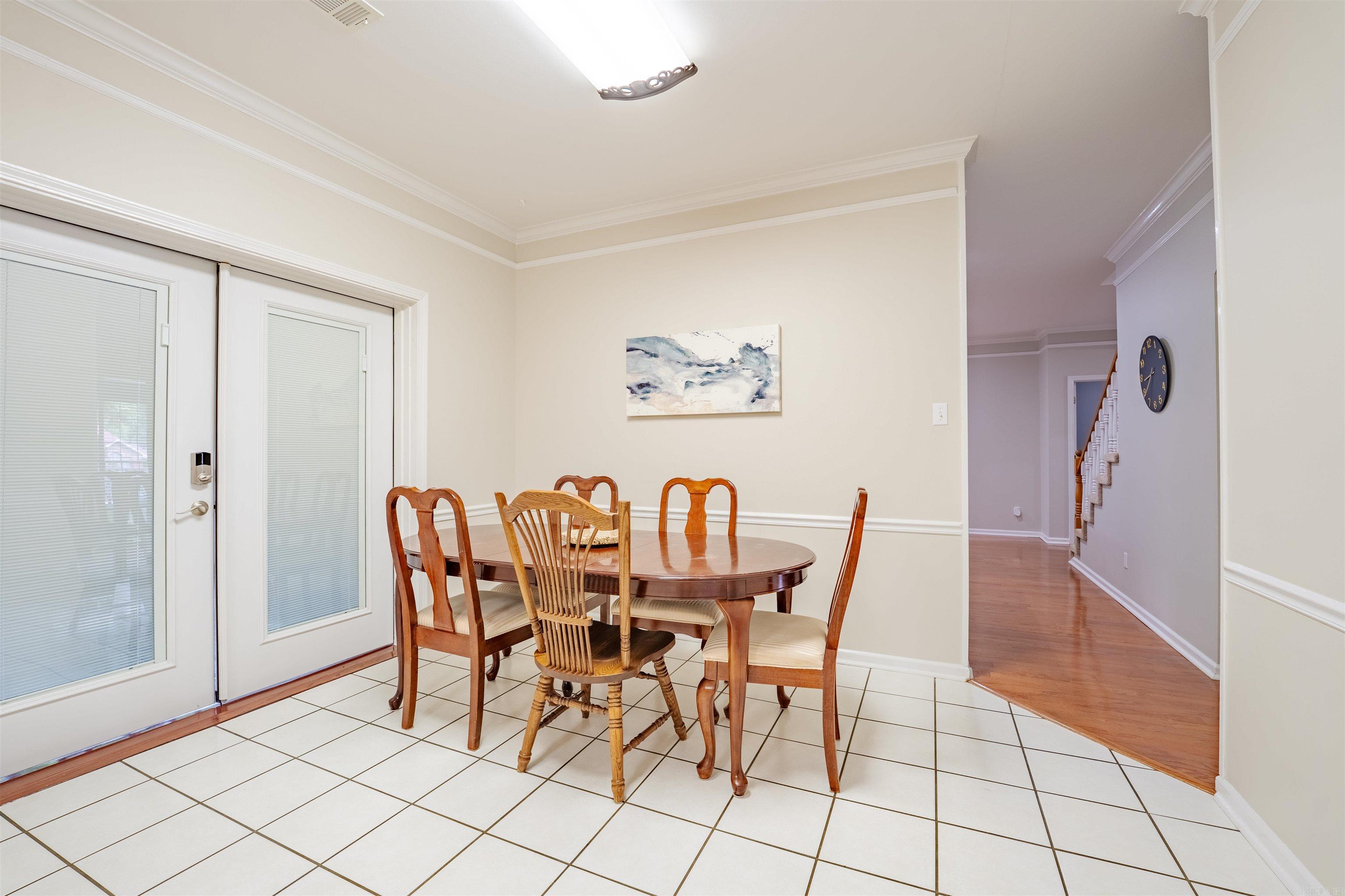 FOXWOOD J - Residential