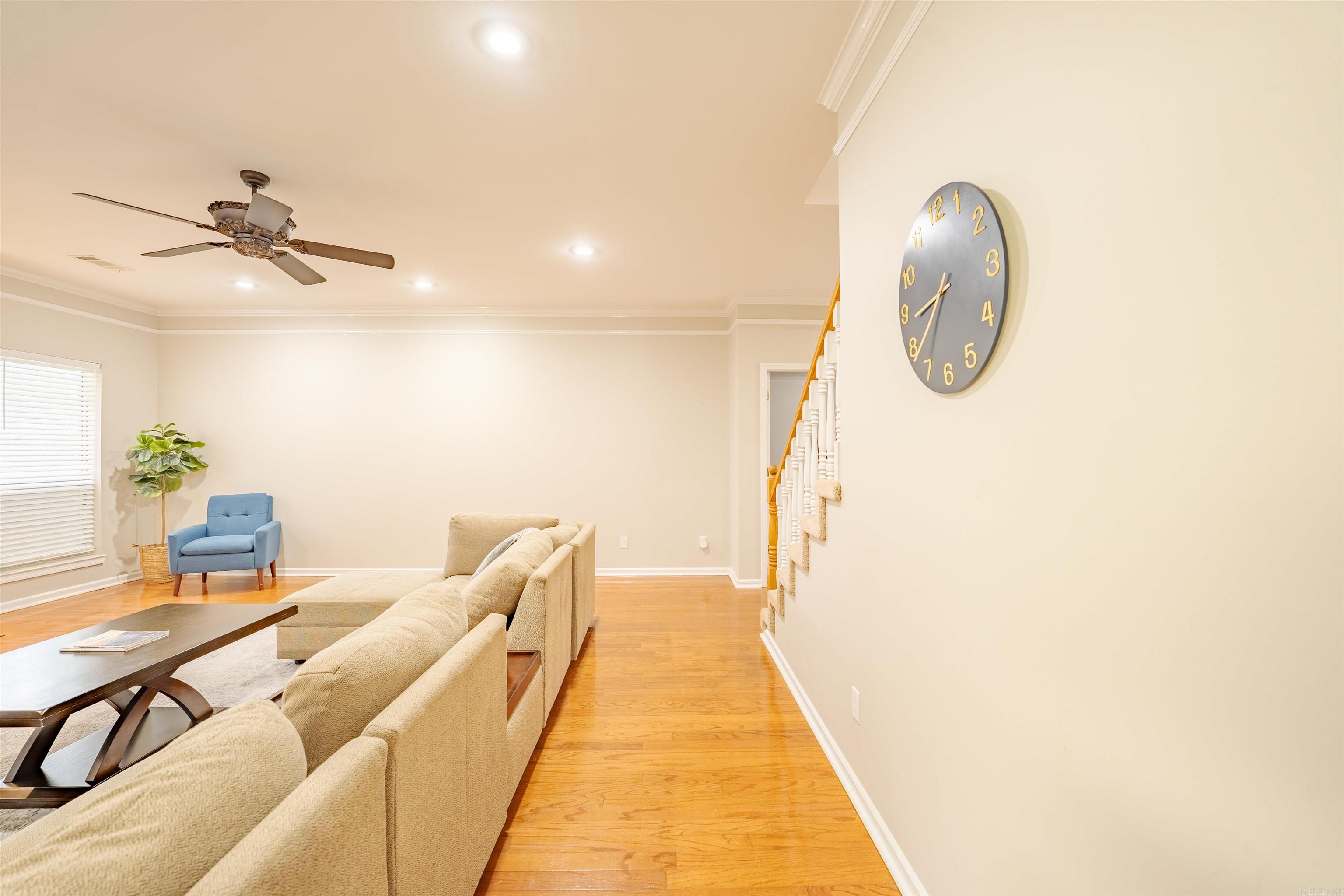 FOXWOOD J - Residential