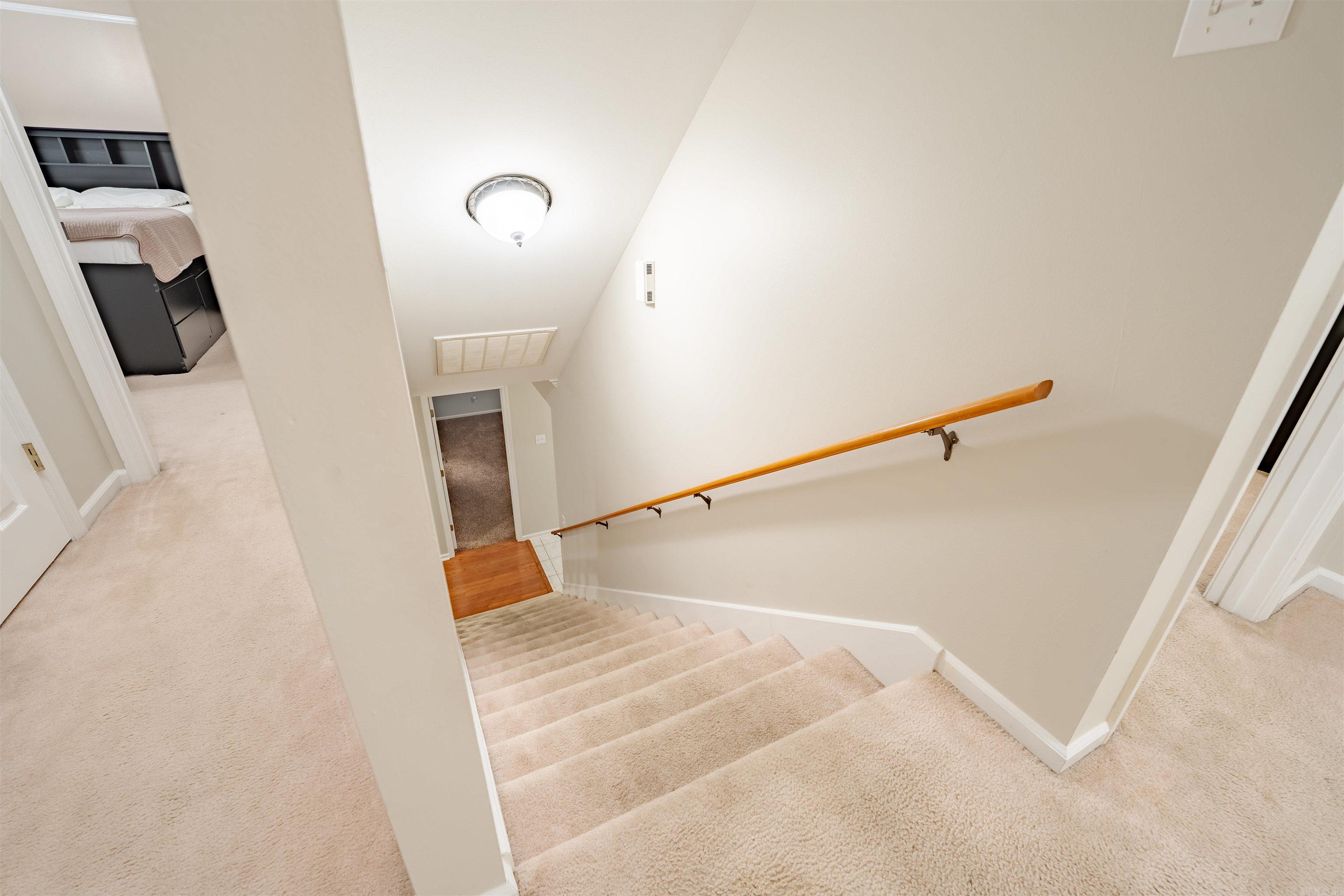 FOXWOOD J - Residential