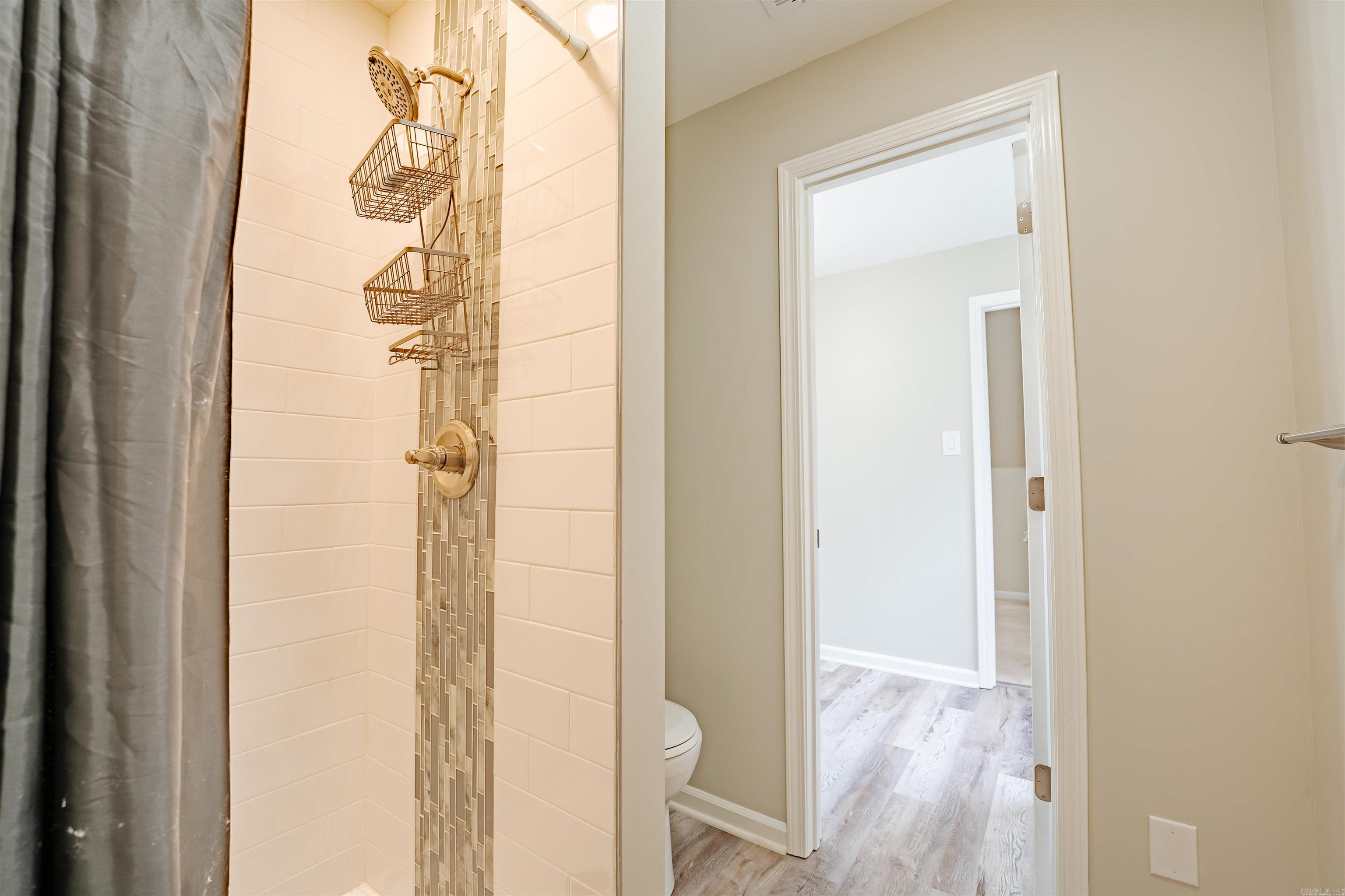 FOXWOOD J - Residential