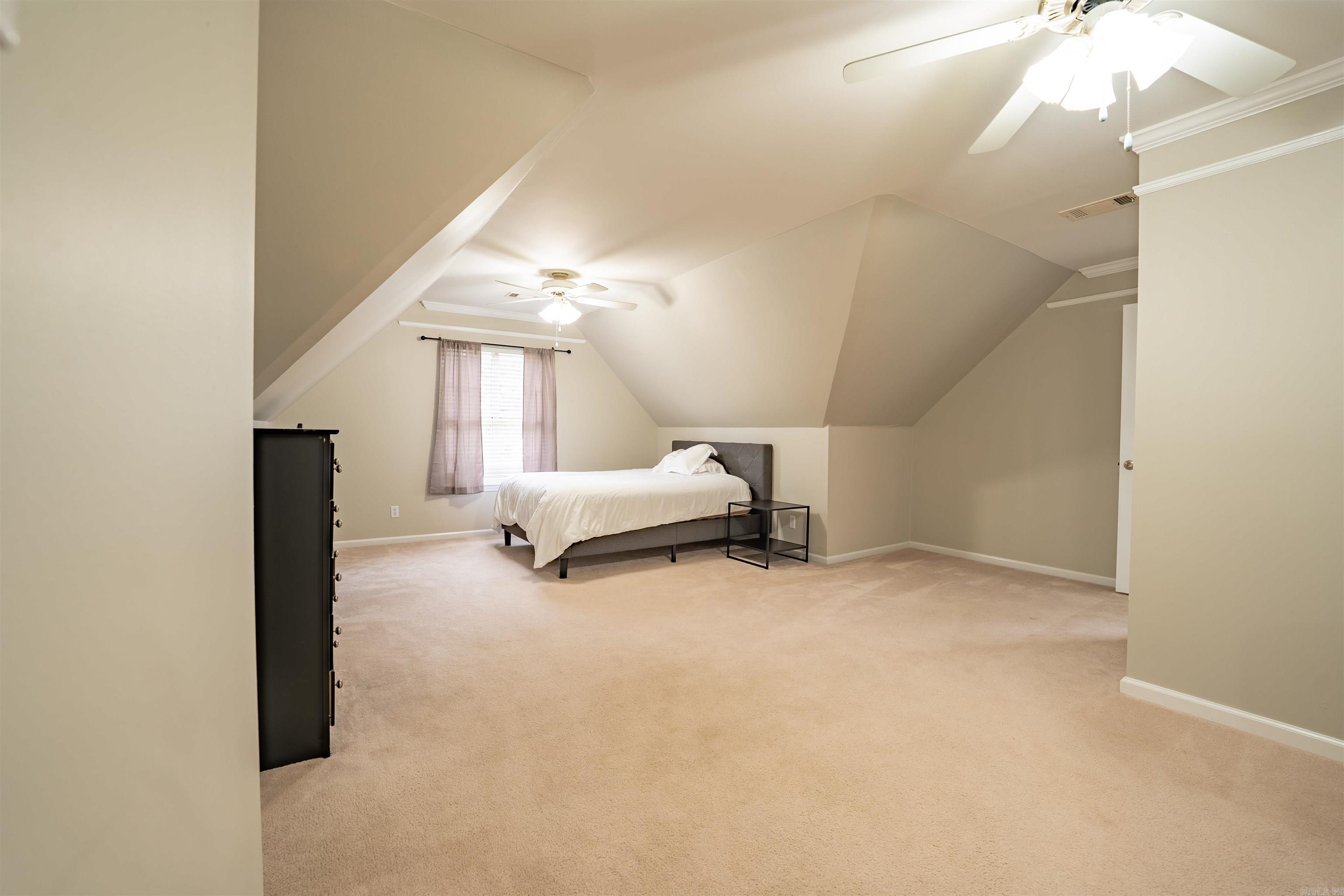 FOXWOOD J - Residential