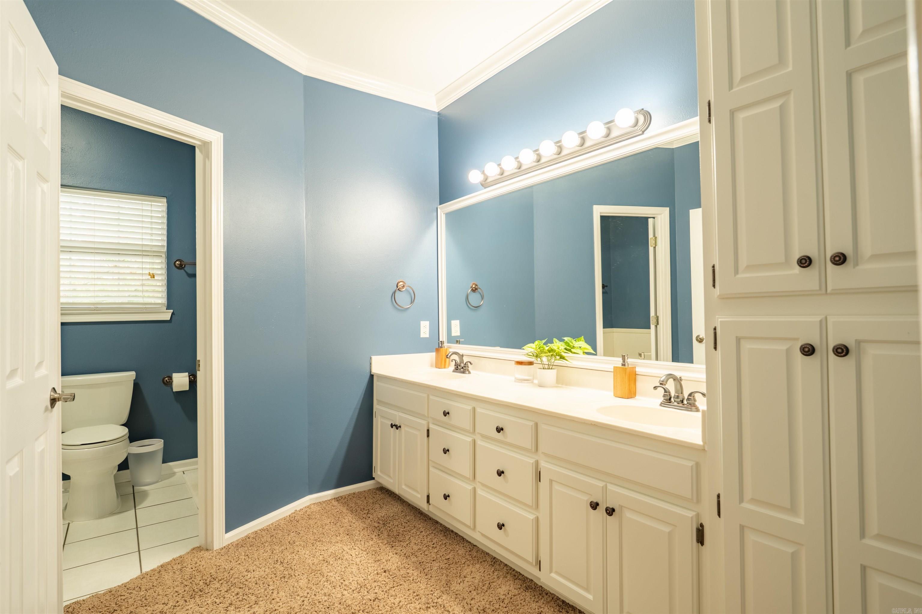 FOXWOOD J - Residential