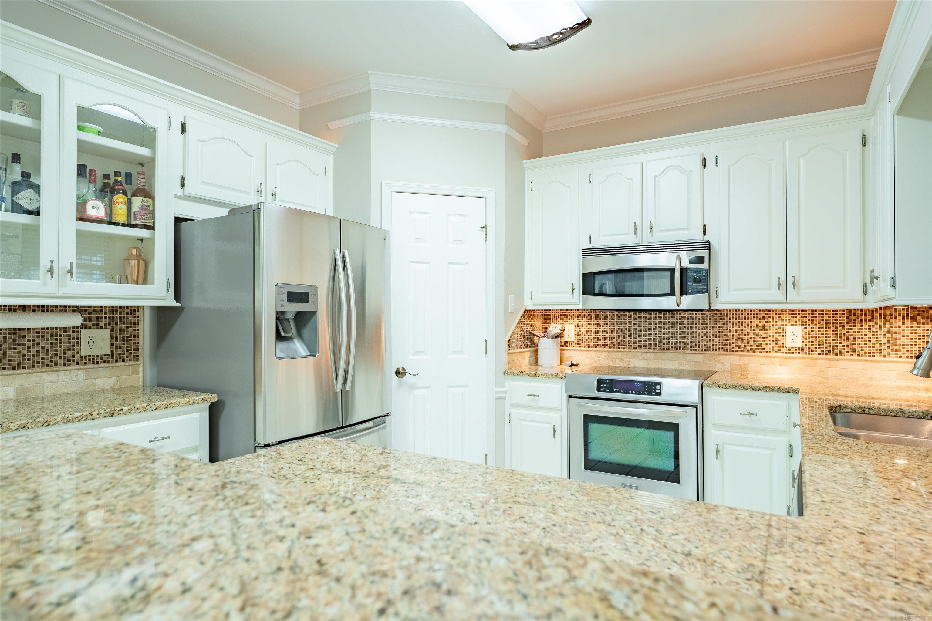 FOXWOOD J - Residential