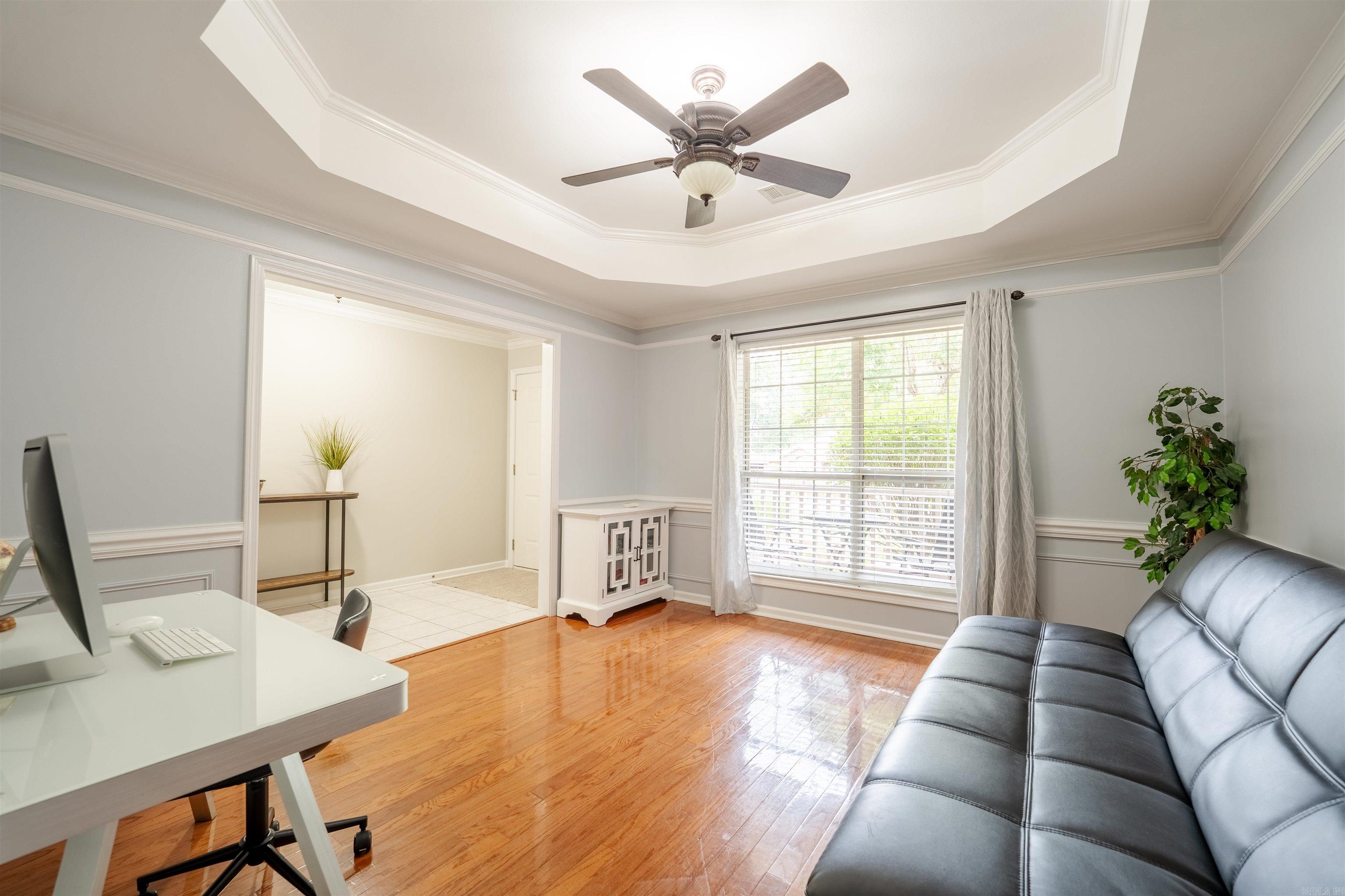 FOXWOOD J - Residential