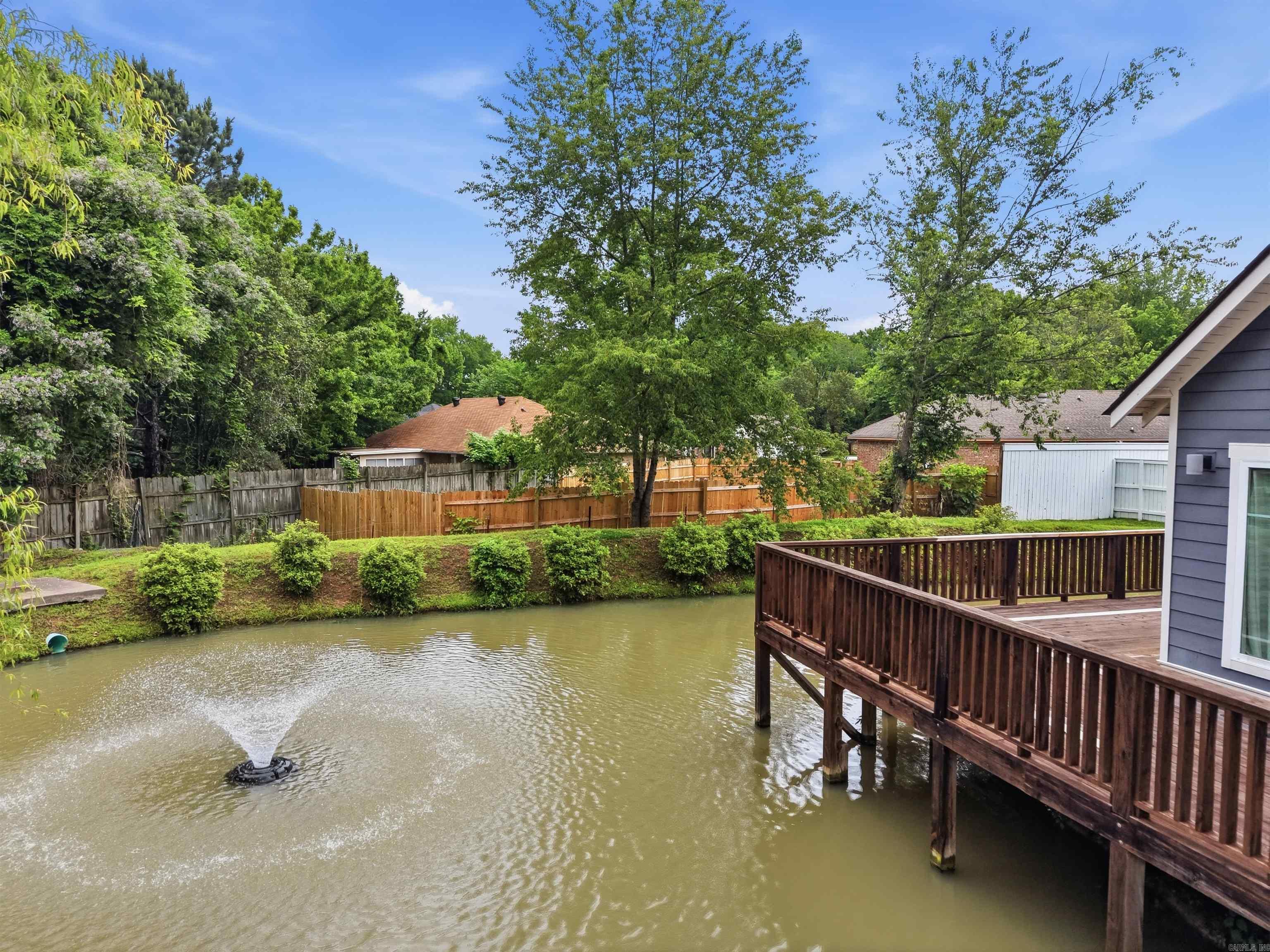 HOMES OF STONEBROOK COVE (THE) - Residential