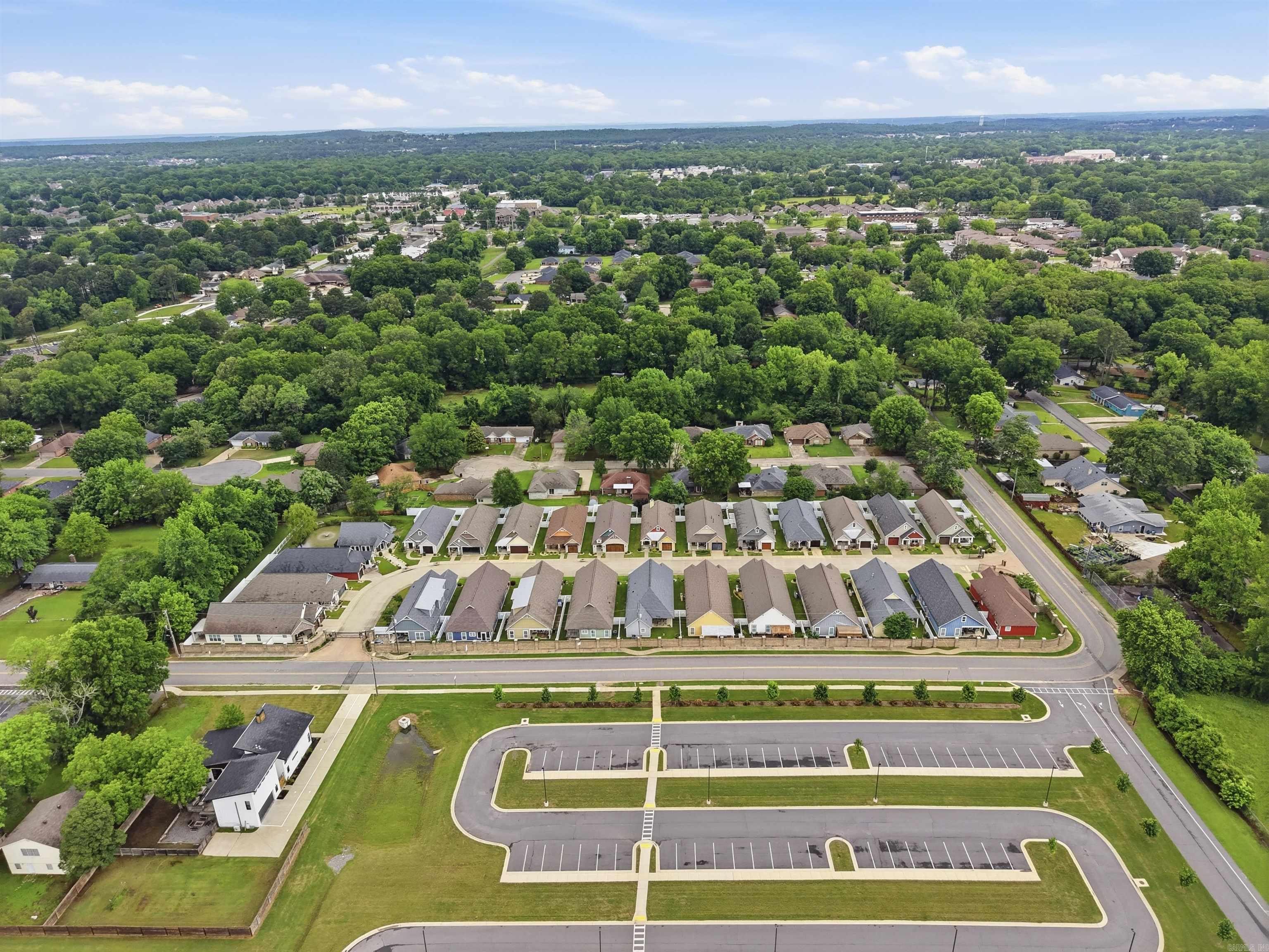 HOMES OF STONEBROOK COVE (THE) - Residential